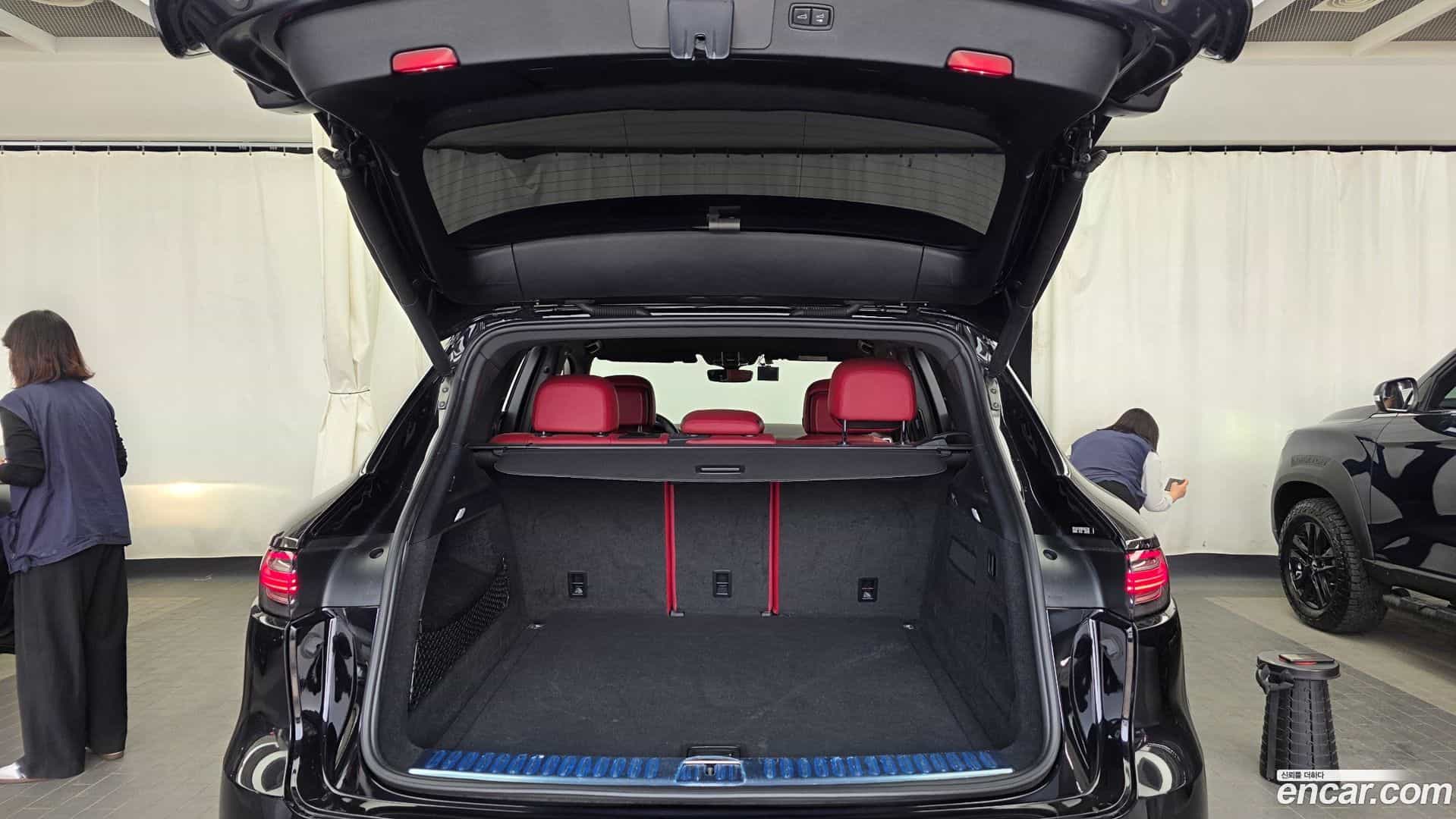 Cayenne Porsche 2021.1-OPTION-024