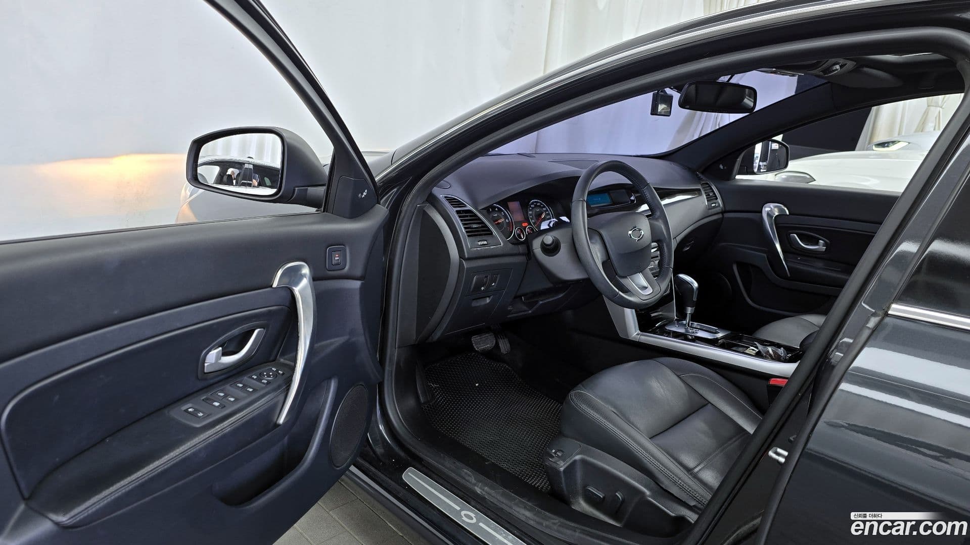 Main__Slider__Photo:SM5 Renault-KoreaSamsung 2014.2-9