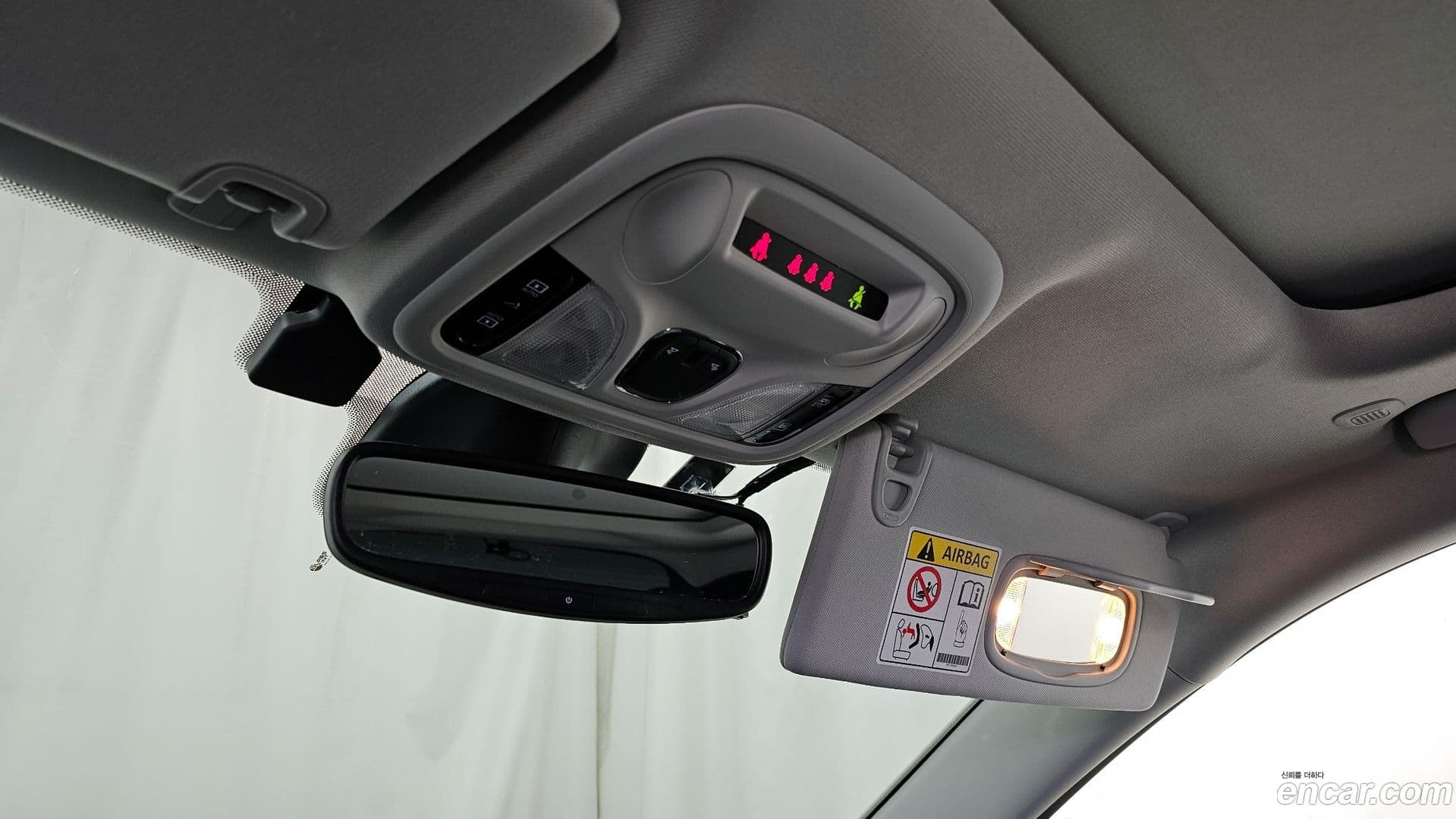 Main__Slider__Photo:Cherokee Jeep 2022.11-17