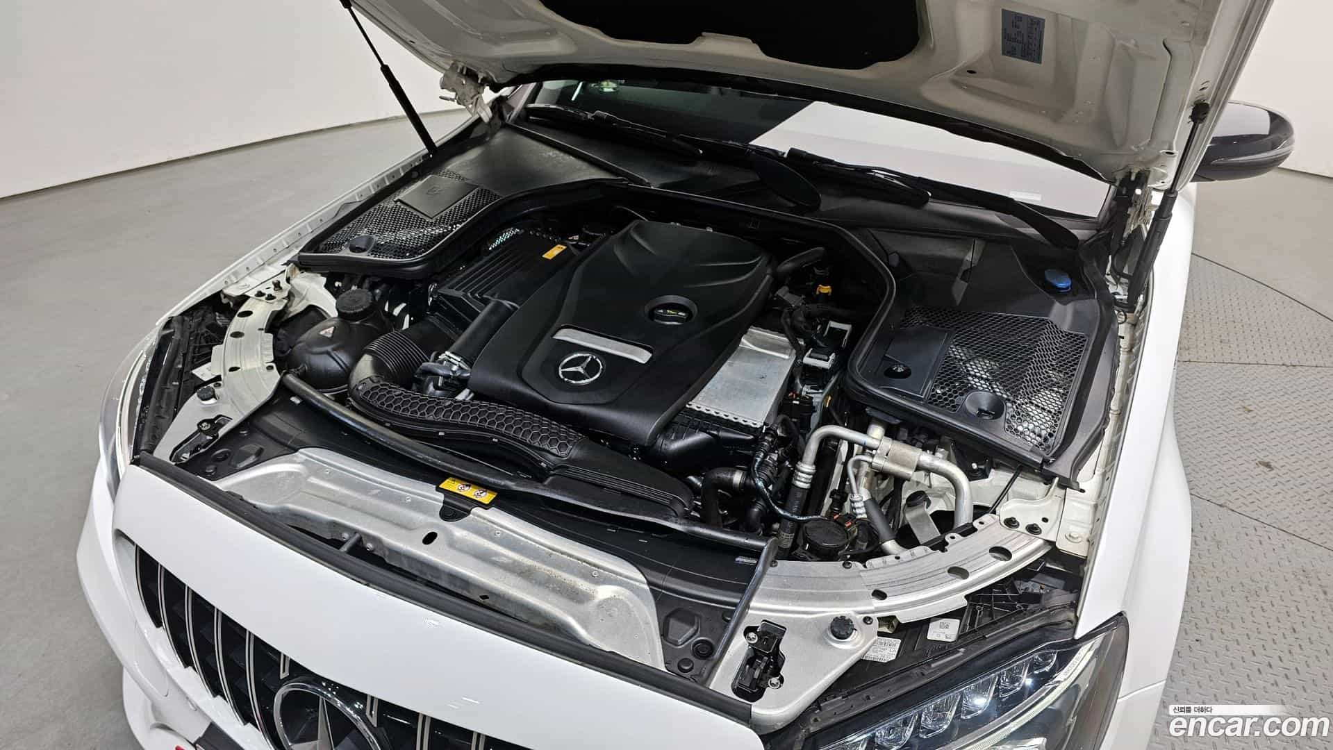 C-Class Mercedes-Benz 2016.8-OUTER-006