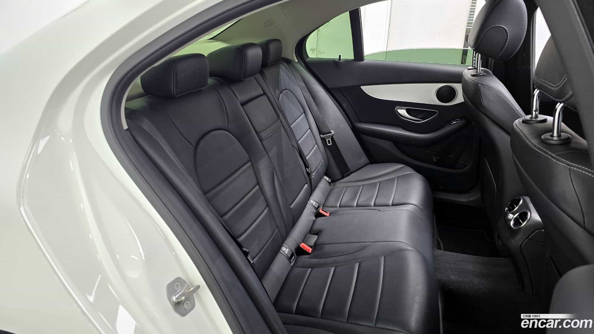 C-Class Mercedes-Benz 2016.8-OPTION-016