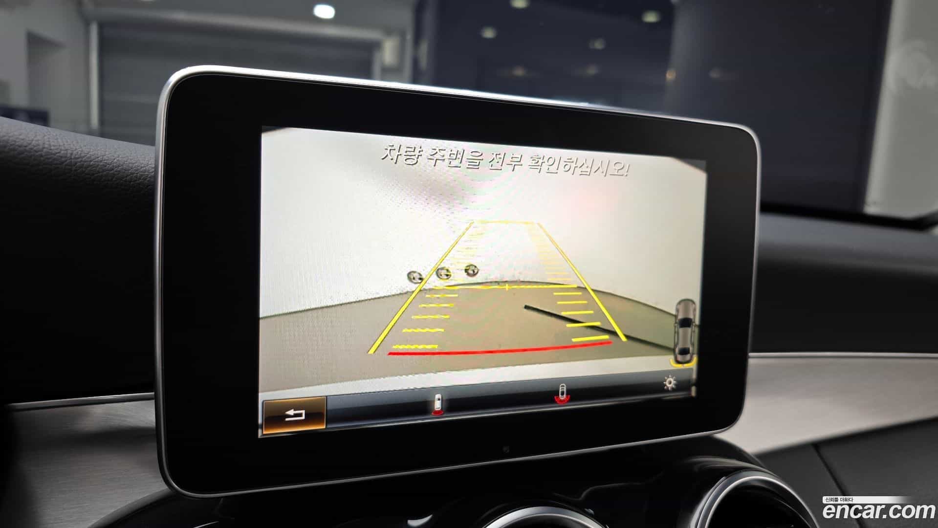 C-Class Mercedes-Benz 2016.8-OPTION-019