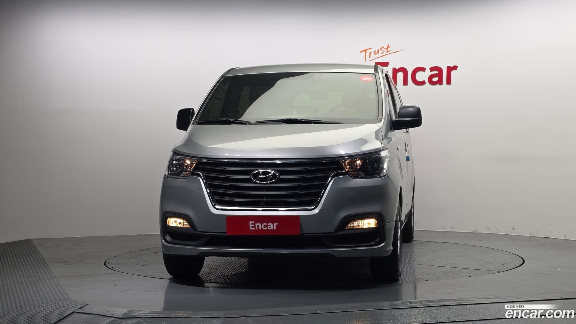 Main__Slider__Photo:Starex Hyundai 2020.3-2