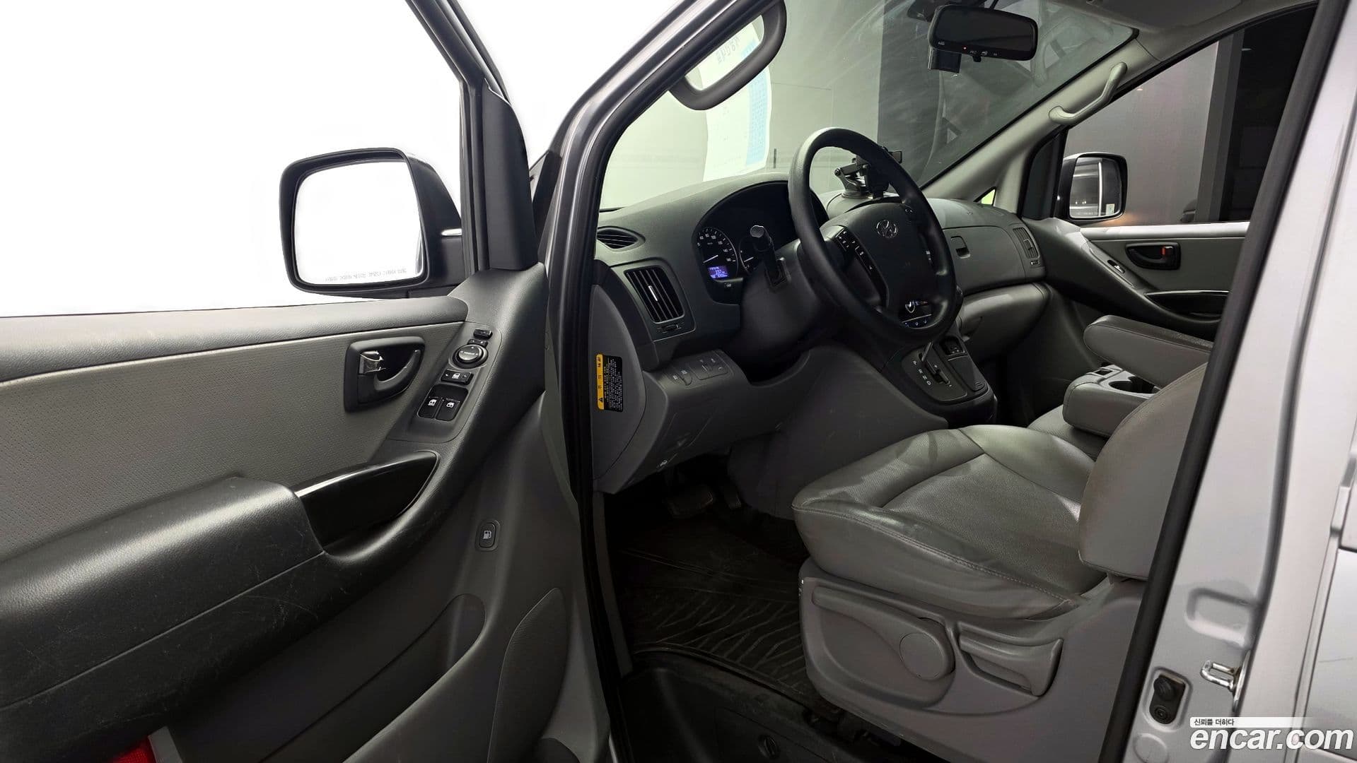 Main__Slider__Photo:Starex Hyundai 2020.3-9