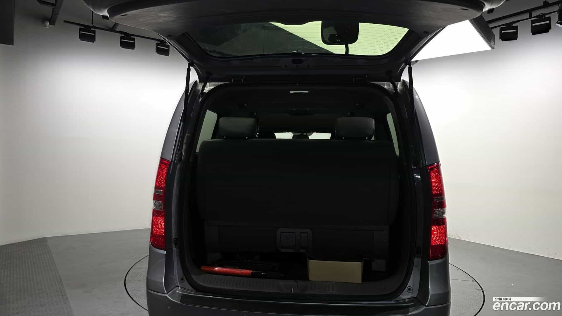 Starex Hyundai 2020.3-OPTION-024