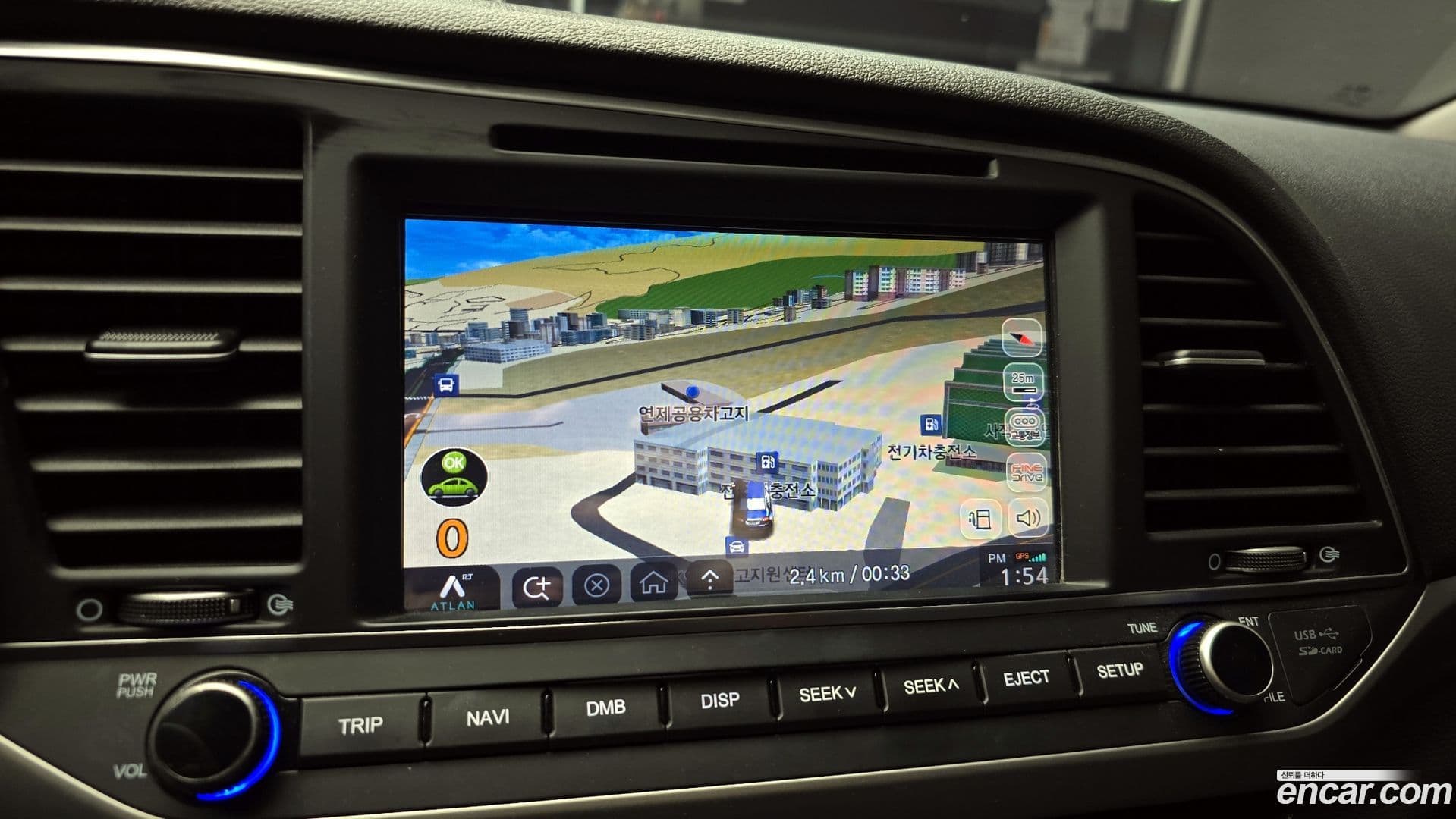 Main__Slider__Photo:AVANTE Hyundai 2017.1-15