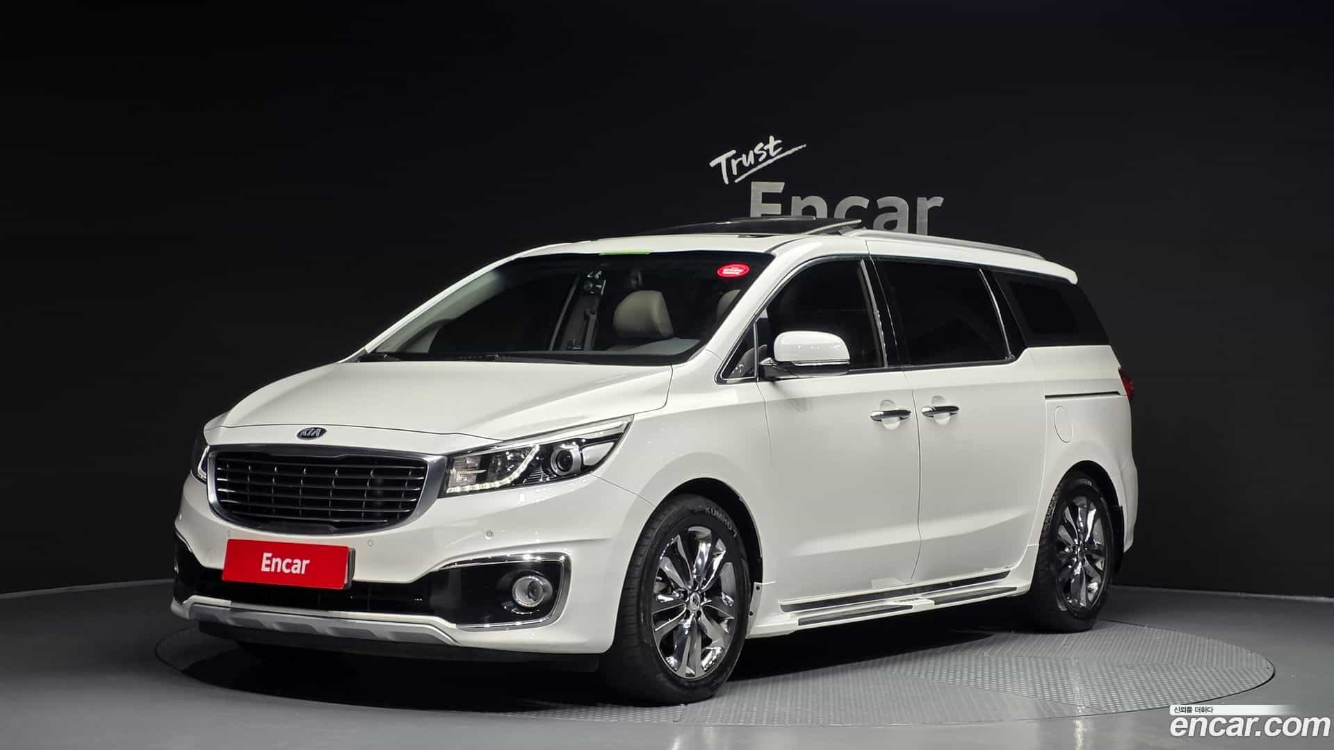 Canival Kia 2015.7-OUTER-001