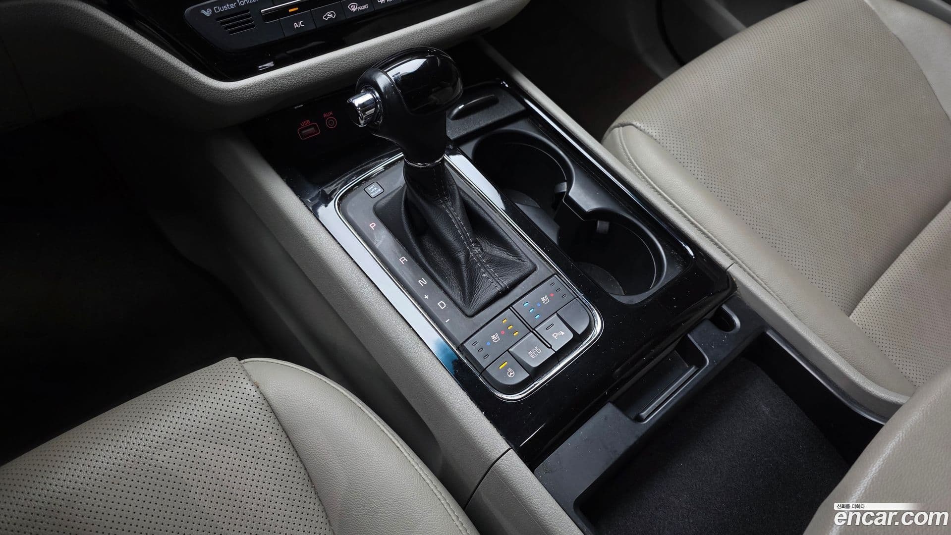 Main__Slider__Photo:Canival Kia 2015.7-8