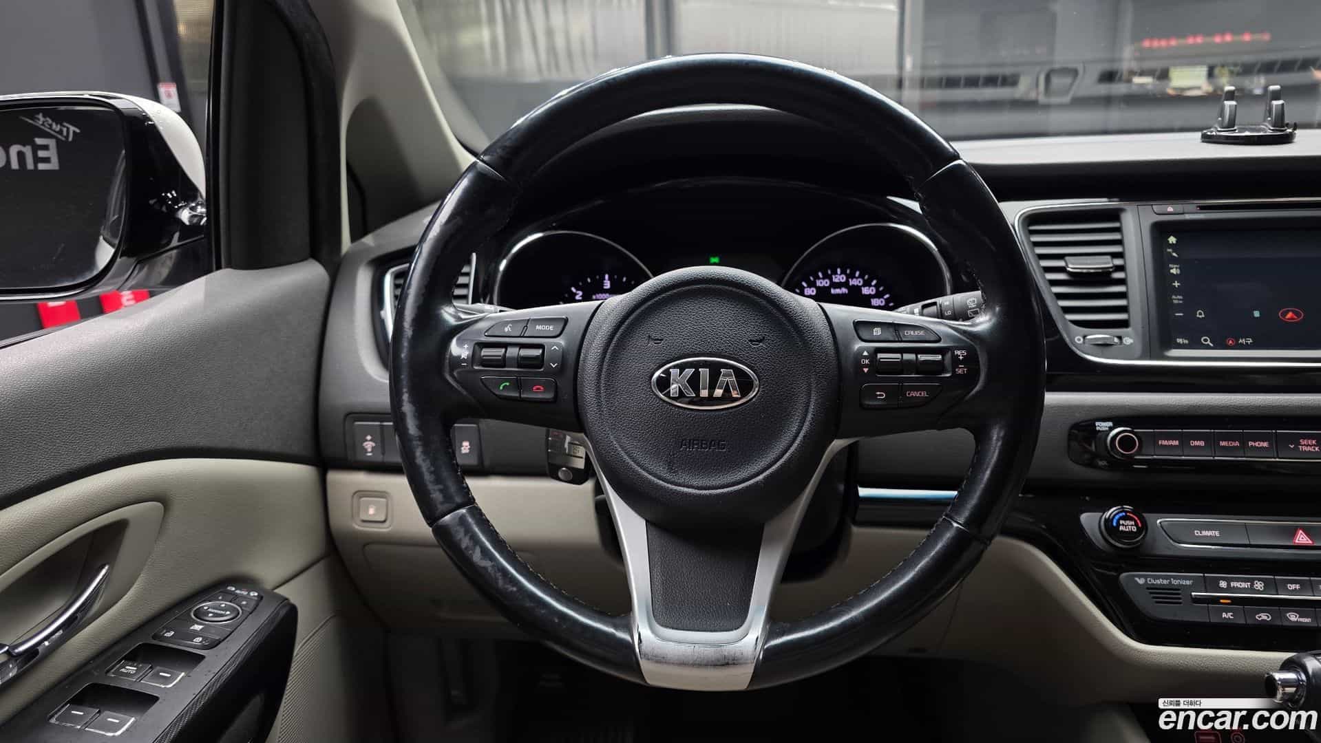 Canival Kia 2015.7-OPTION-017