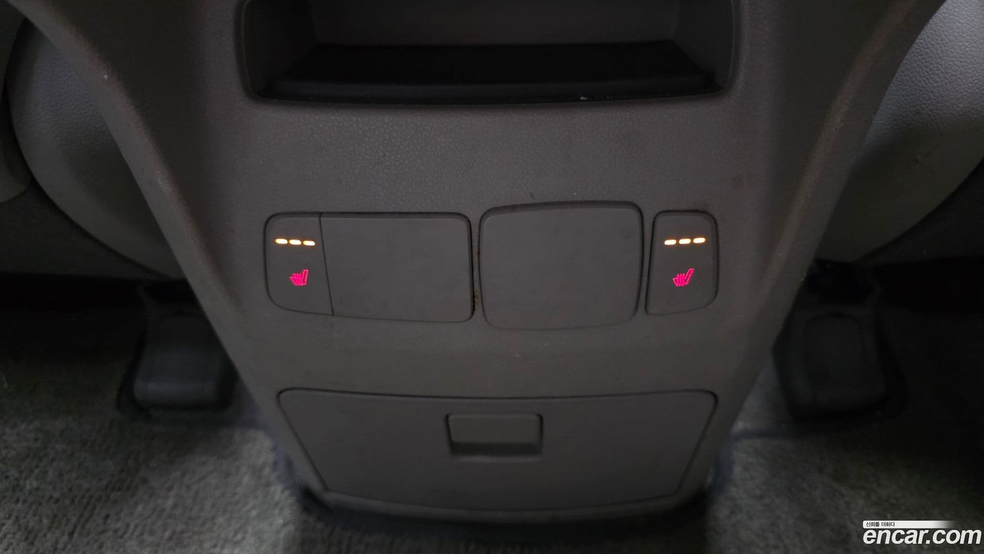 Main__Slider__Photo:Canival Kia 2015.7-18