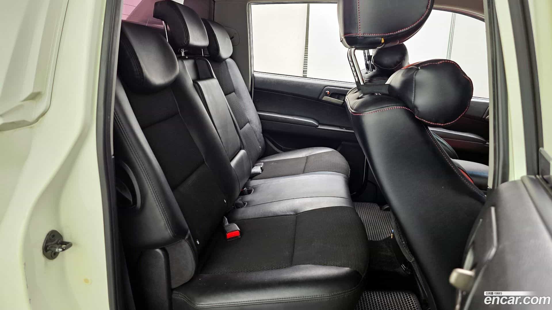 KORANDO KG_Mobility_Ssangyong 2013.4-OPTION-016