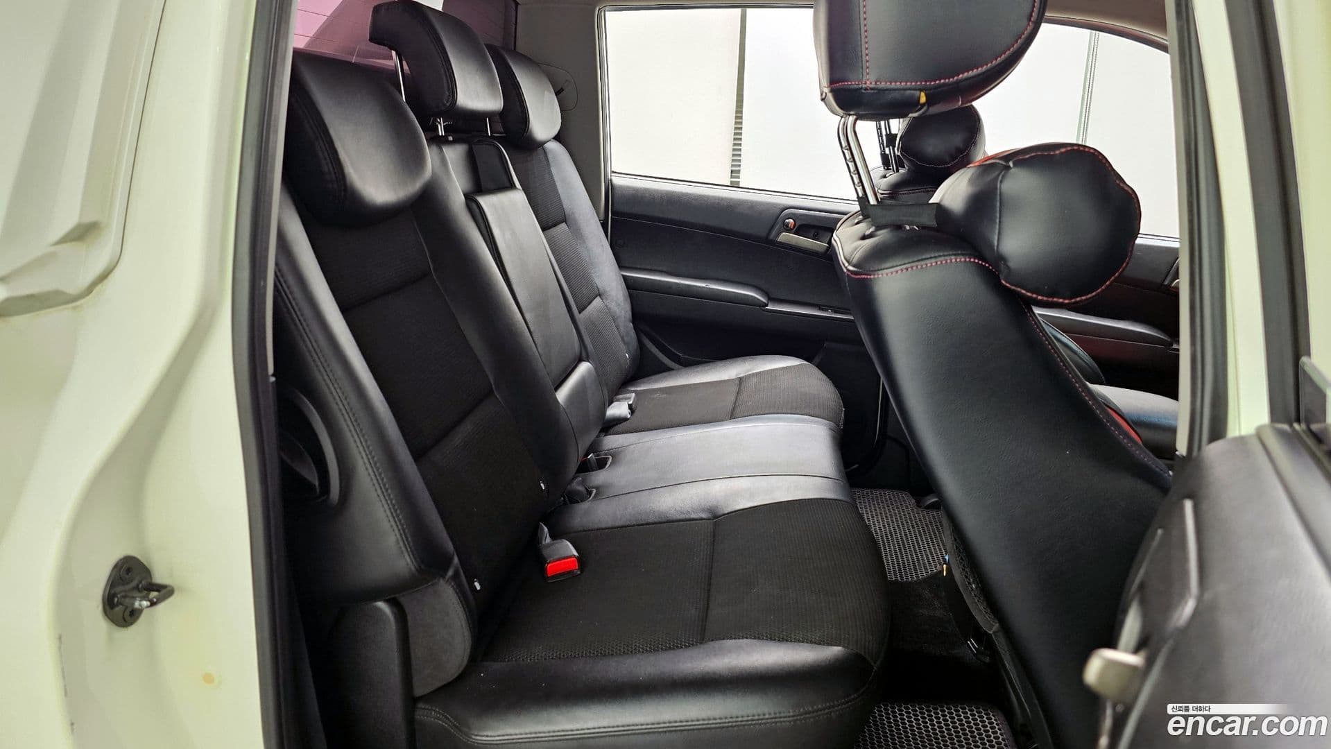 Main__Slider__Photo:KORANDO KG_Mobility_Ssangyong 2013.4-11