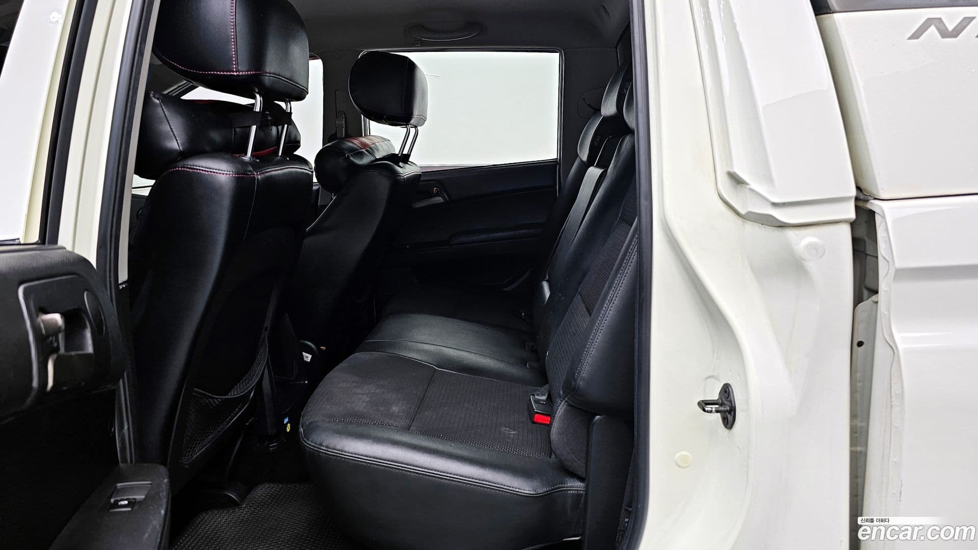 Main__Slider__Photo:KORANDO KG_Mobility_Ssangyong 2013.4-12