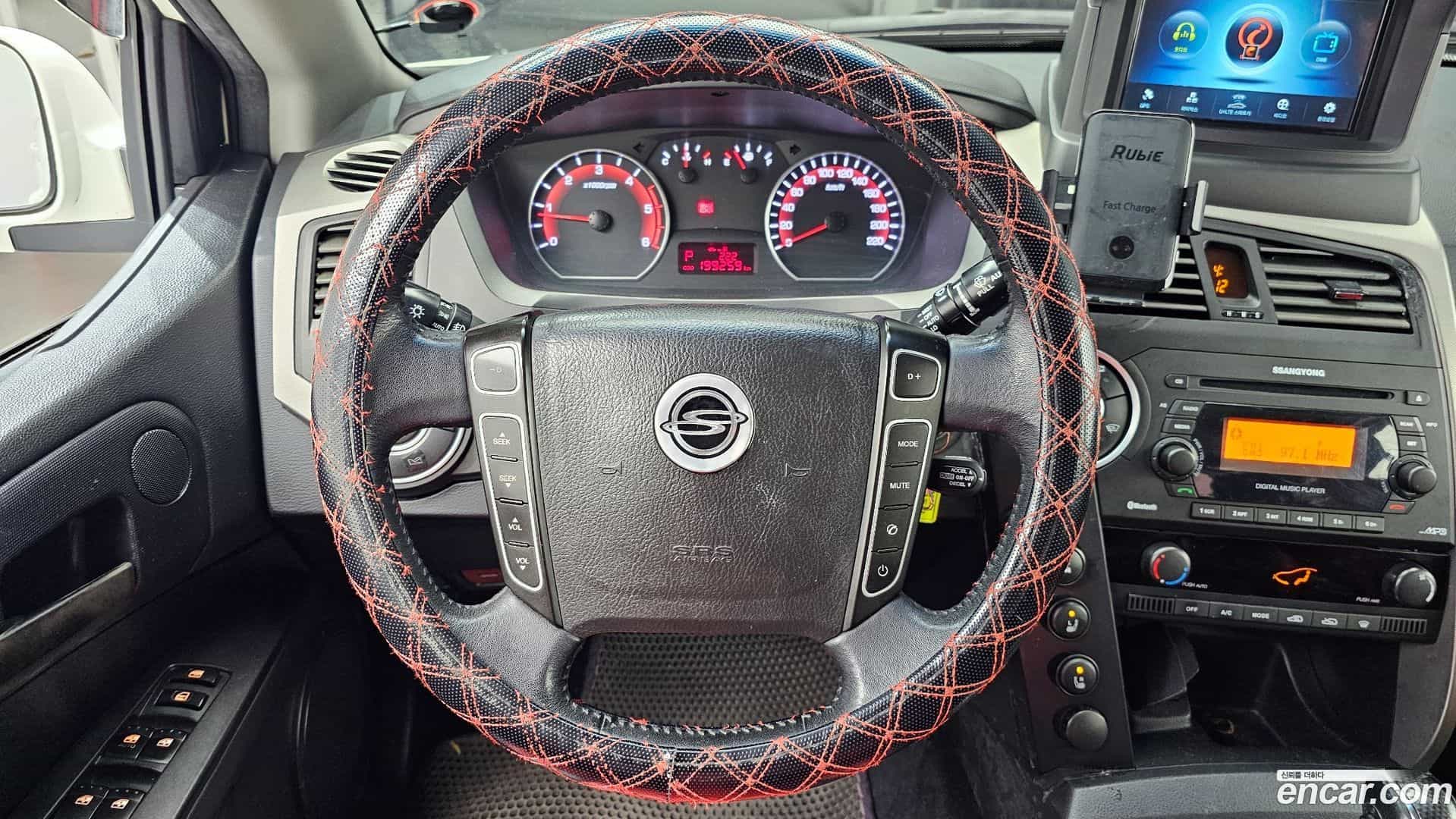 KORANDO KG_Mobility_Ssangyong 2013.4-OPTION-018