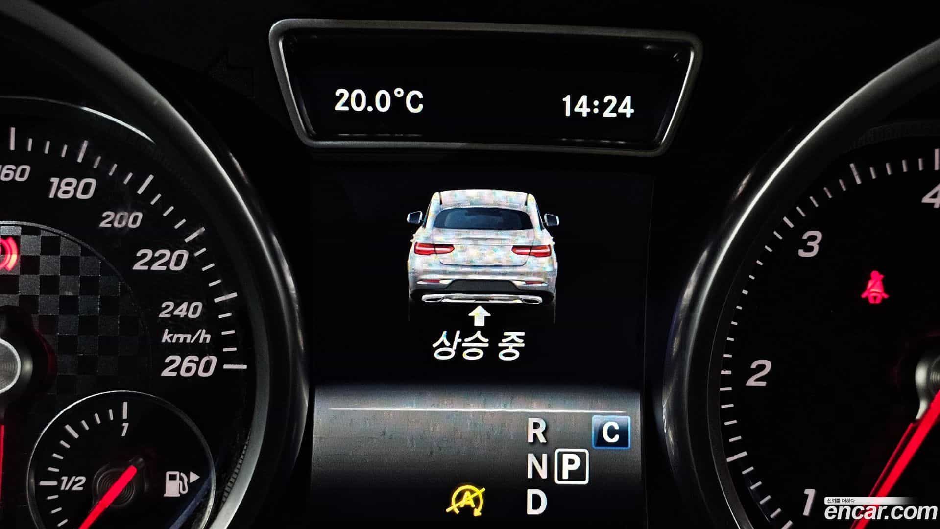 GLE-Class Mercedes-Benz 2018.8-OPTION-021