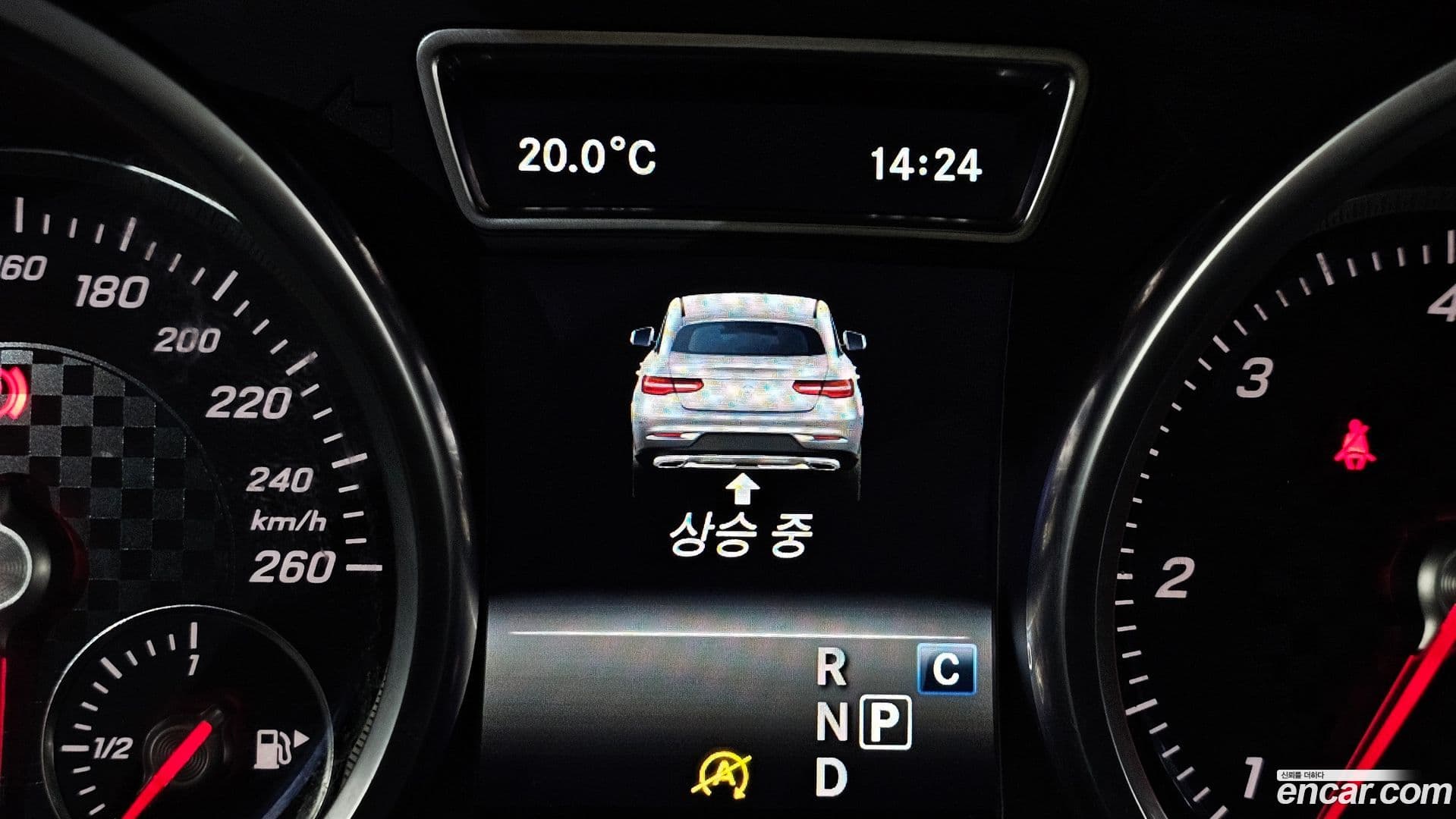 Main__Slider__Photo:GLE-Class Mercedes-Benz 2018.8-16