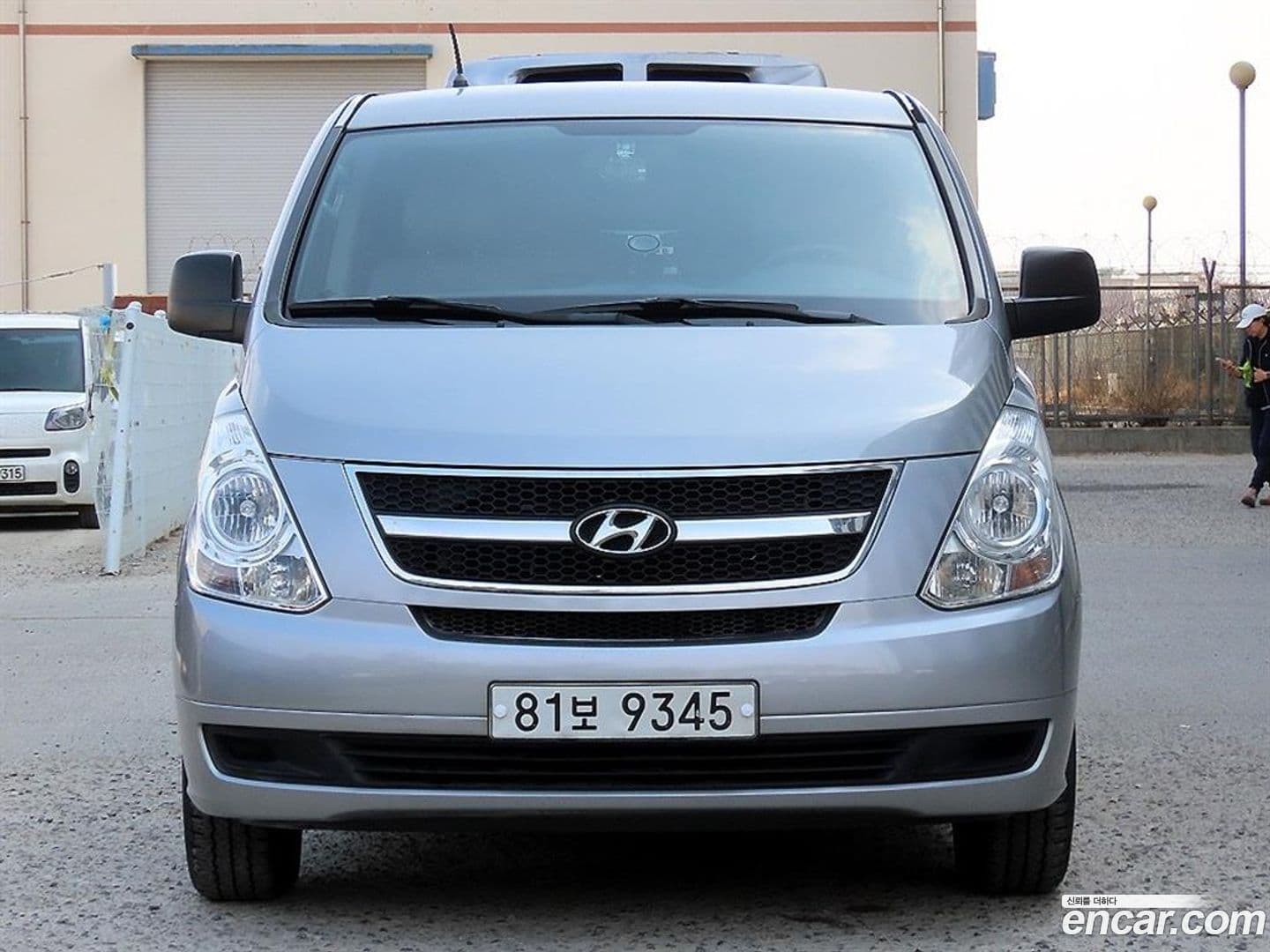 Main__Slider__Photo:Starex Hyundai 2012.2-1