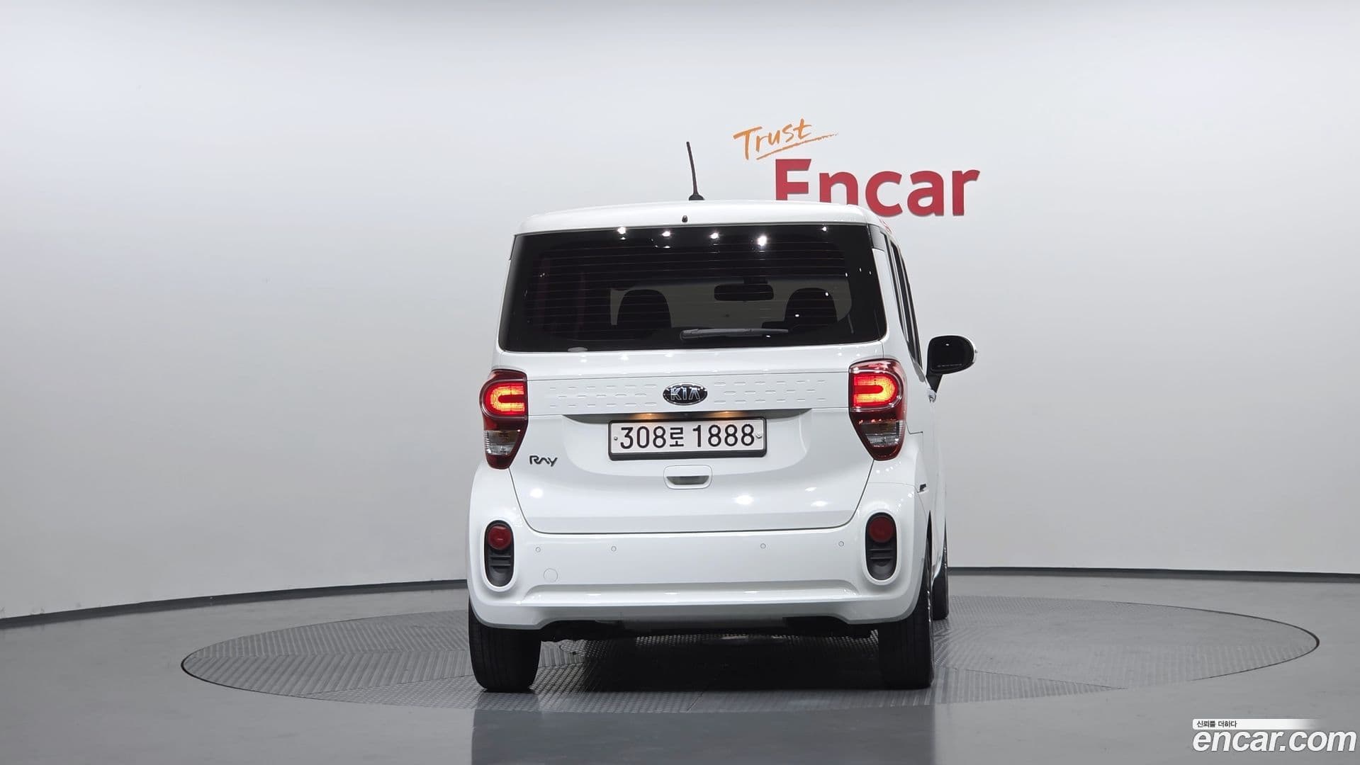 Main__Slider__Photo:RAY Kia 2018.11-3