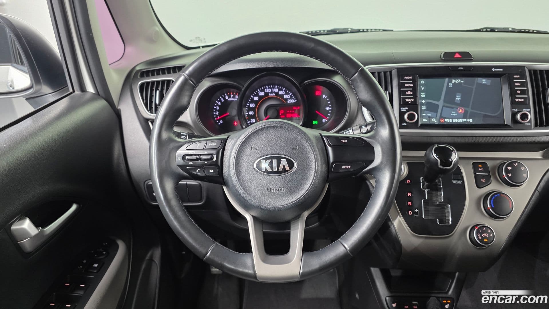 Main__Slider__Photo:RAY Kia 2018.11-12