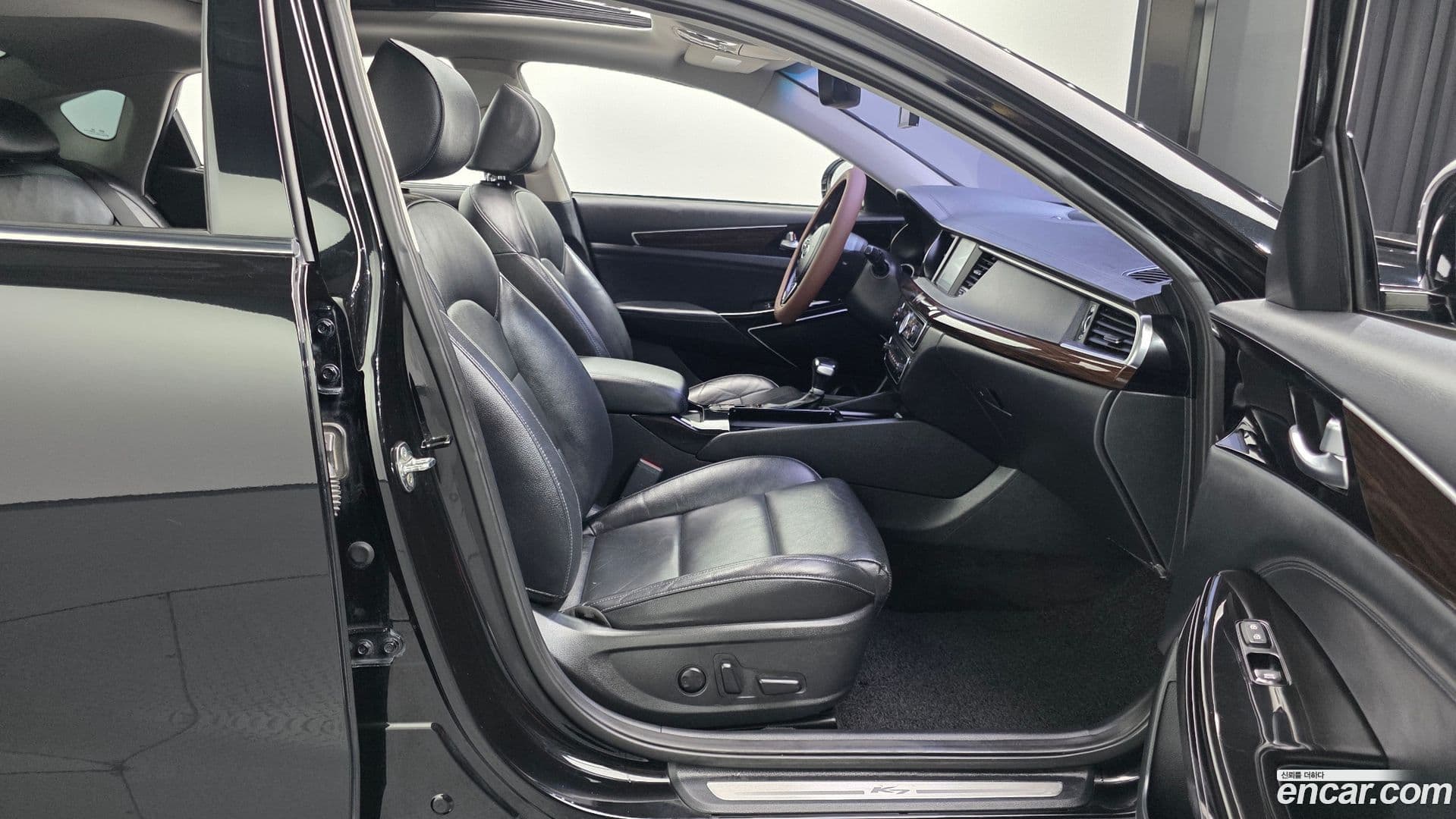 Main__Slider__Photo:K7 Kia 2018.1-9