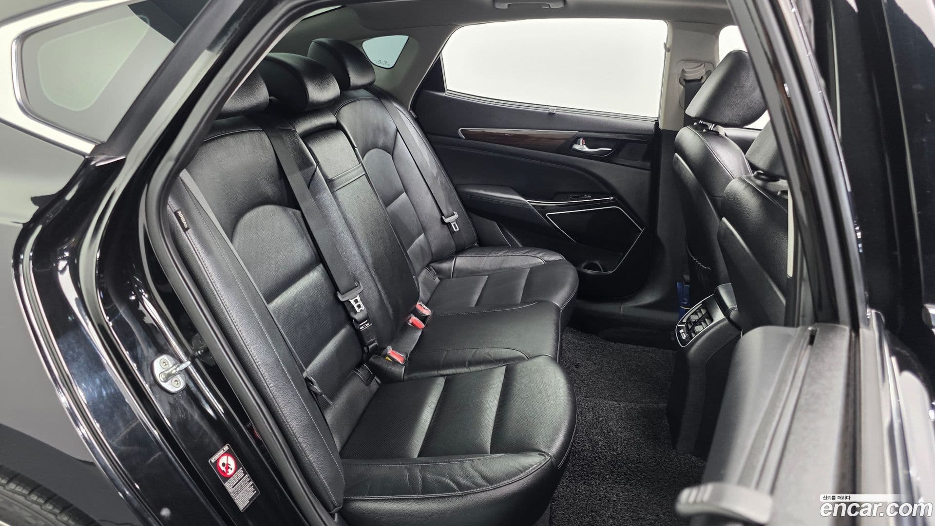 Main__Slider__Photo:K7 Kia 2018.1-11