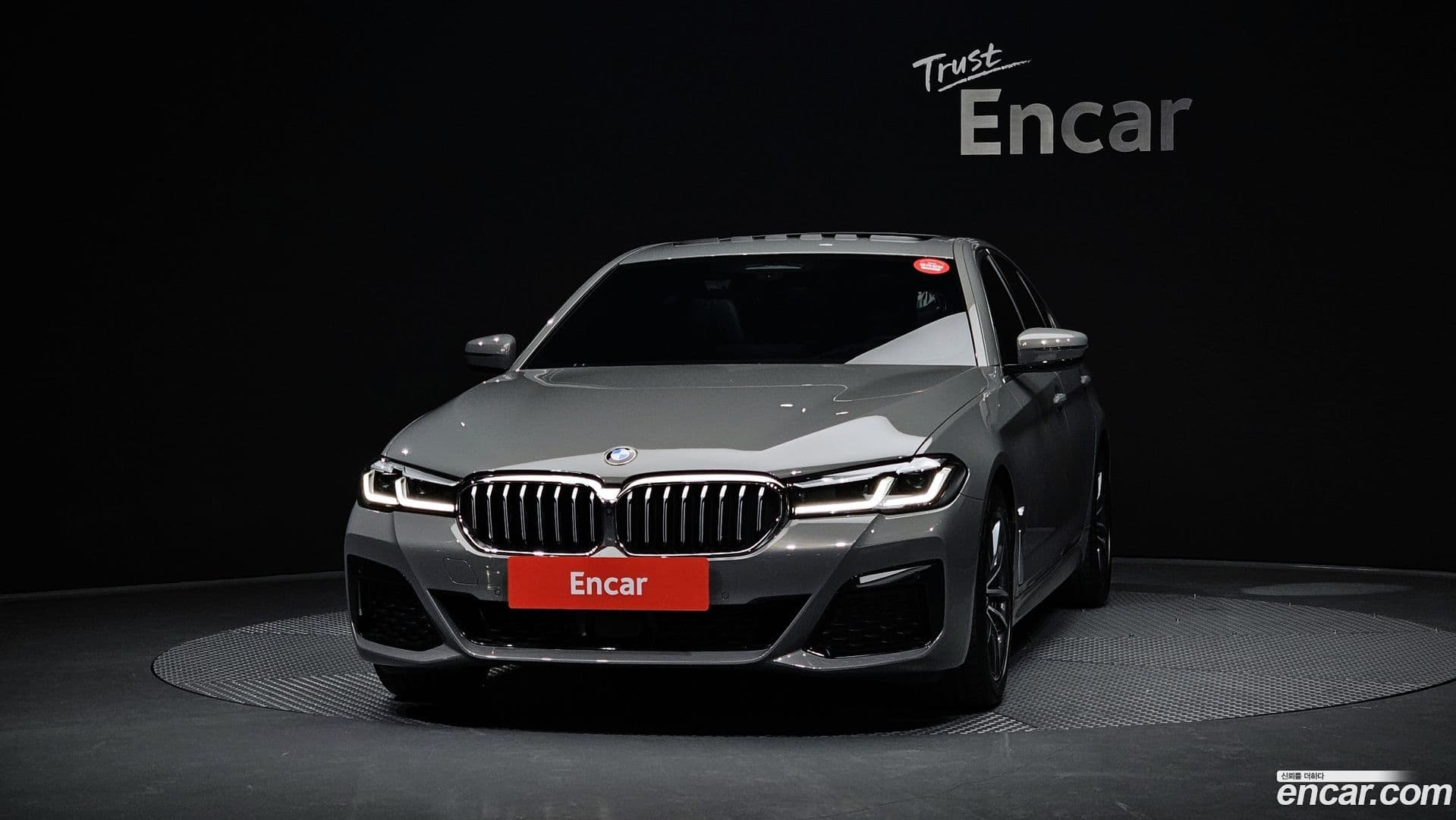 Main__Slider__Photo:5-Series BMW 2021.9-2