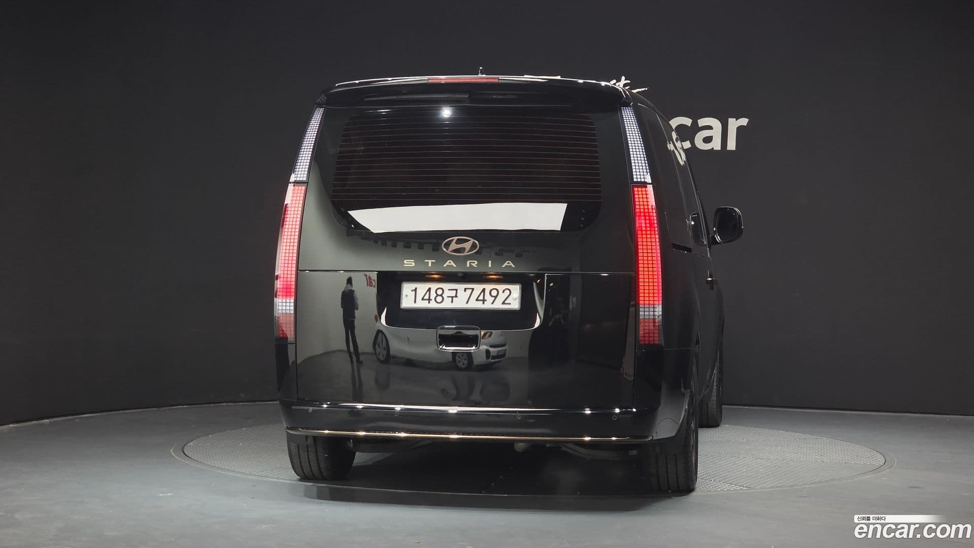 Main__Slider__Photo:Staria Hyundai 2024.2-3