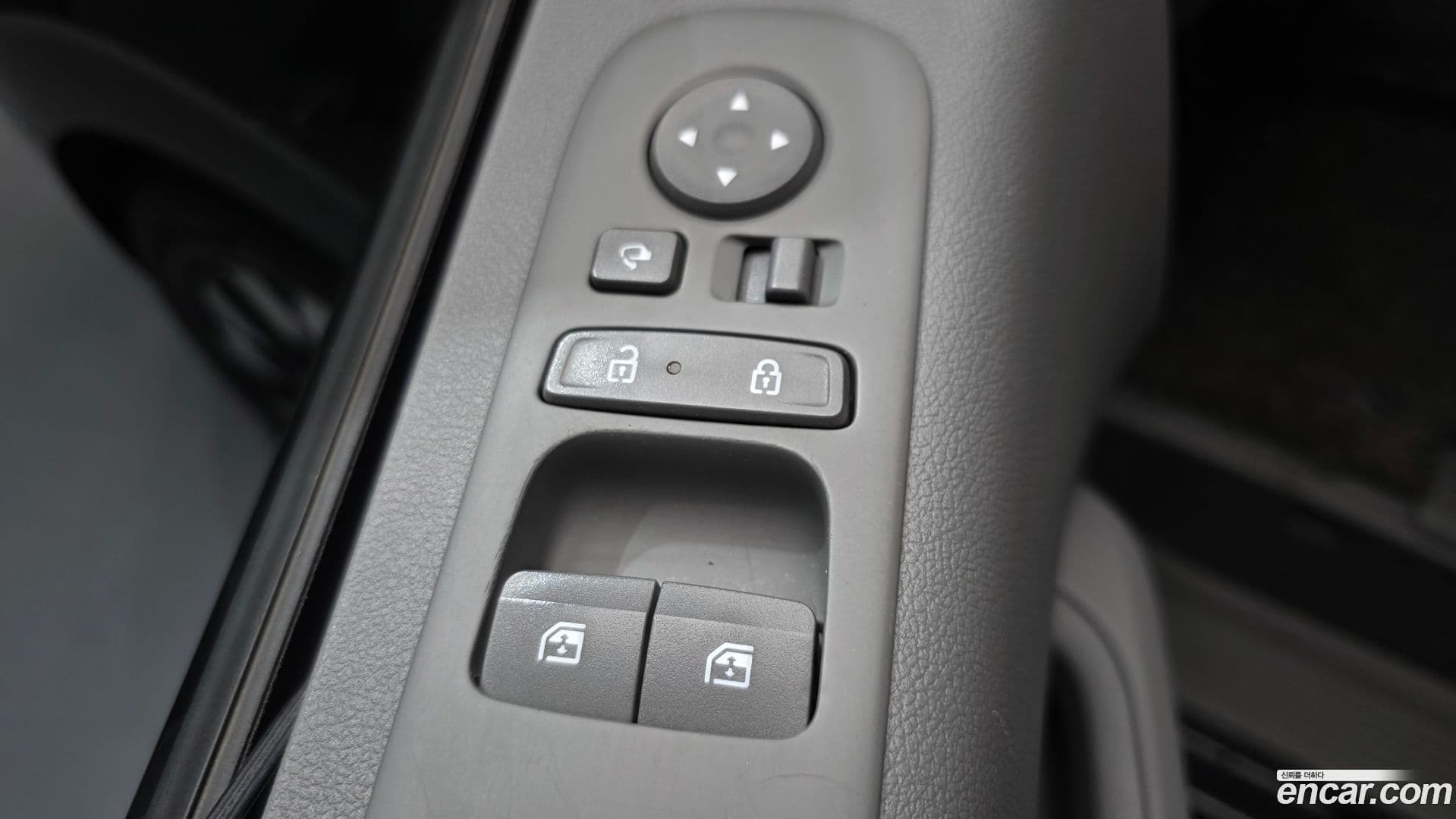 Main__Slider__Photo:Staria Hyundai 2024.2-13