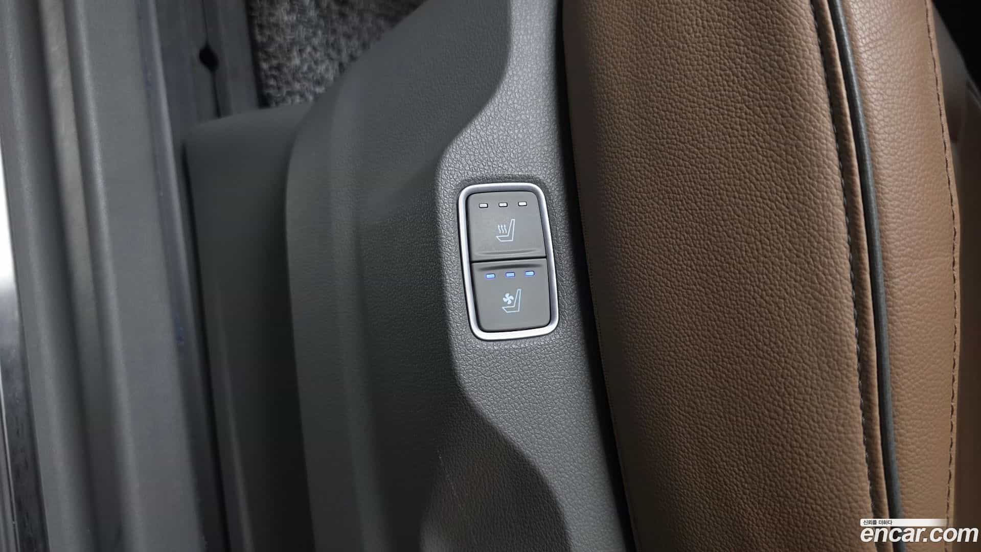 Staria Hyundai 2024.2-OPTION-023