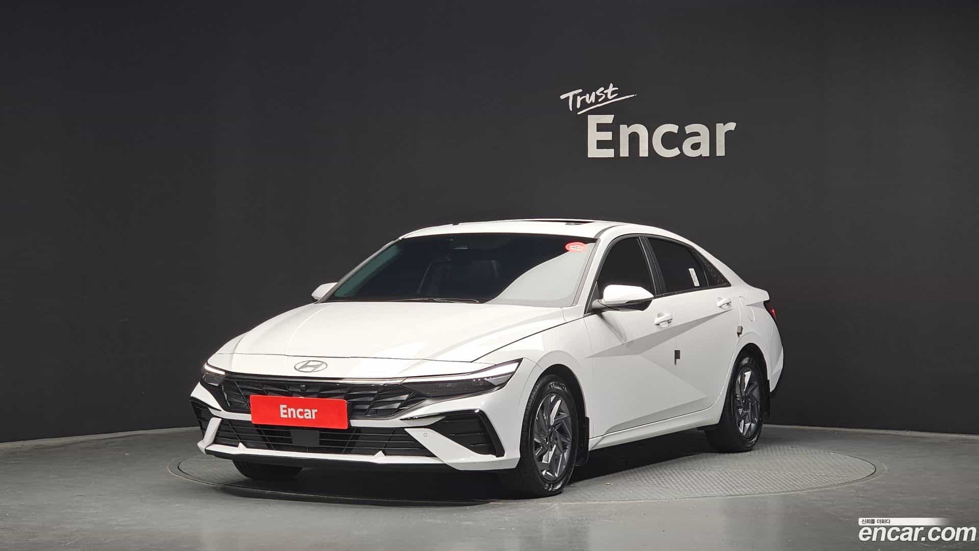 AVANTE Hyundai 2023.4-OUTER-001