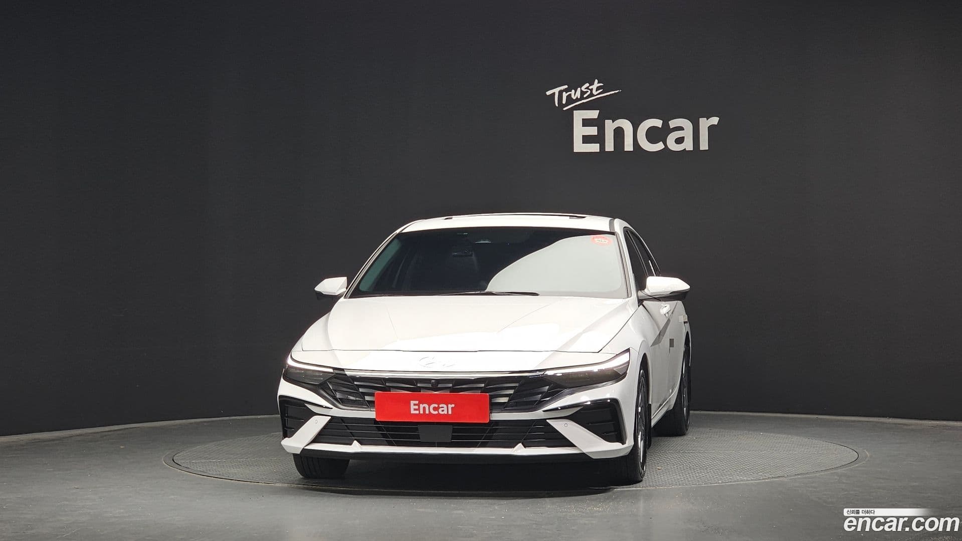 Main__Slider__Photo:AVANTE Hyundai 2023.4-2