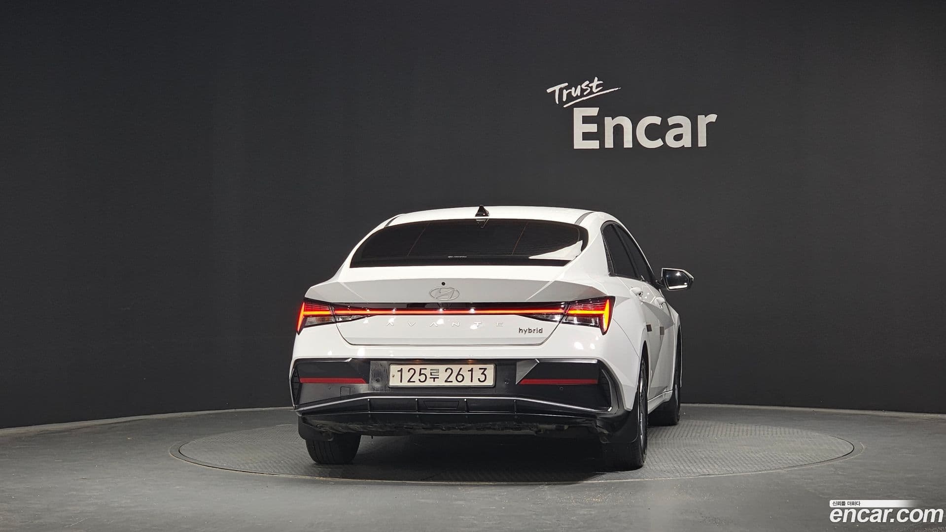 Main__Slider__Photo:AVANTE Hyundai 2023.4-3