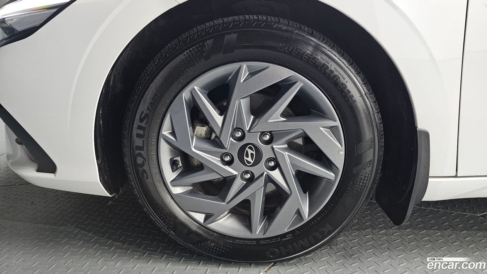 Main__Slider__Photo:AVANTE Hyundai 2023.4-4