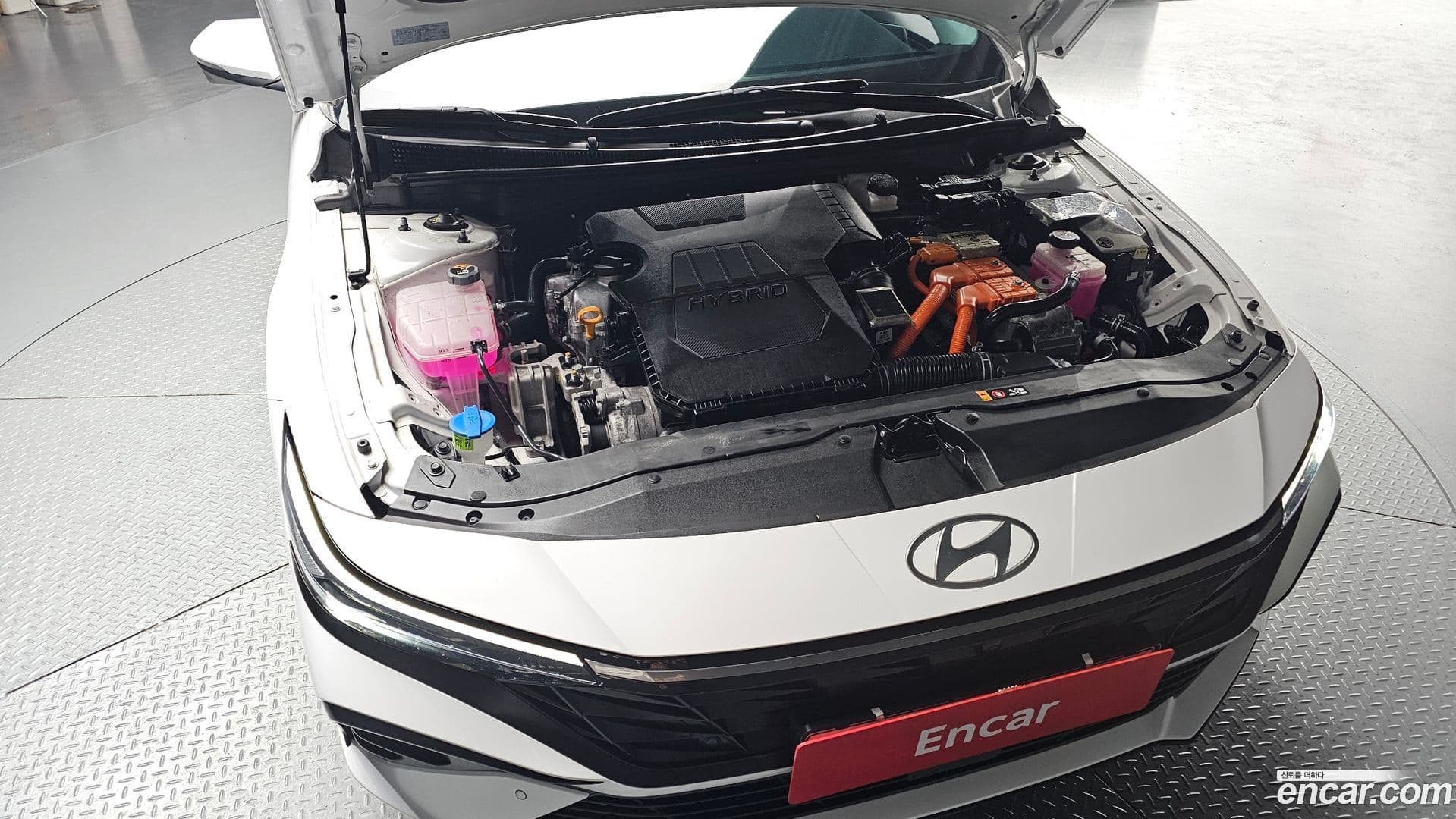 Main__Slider__Photo:AVANTE Hyundai 2023.4-5