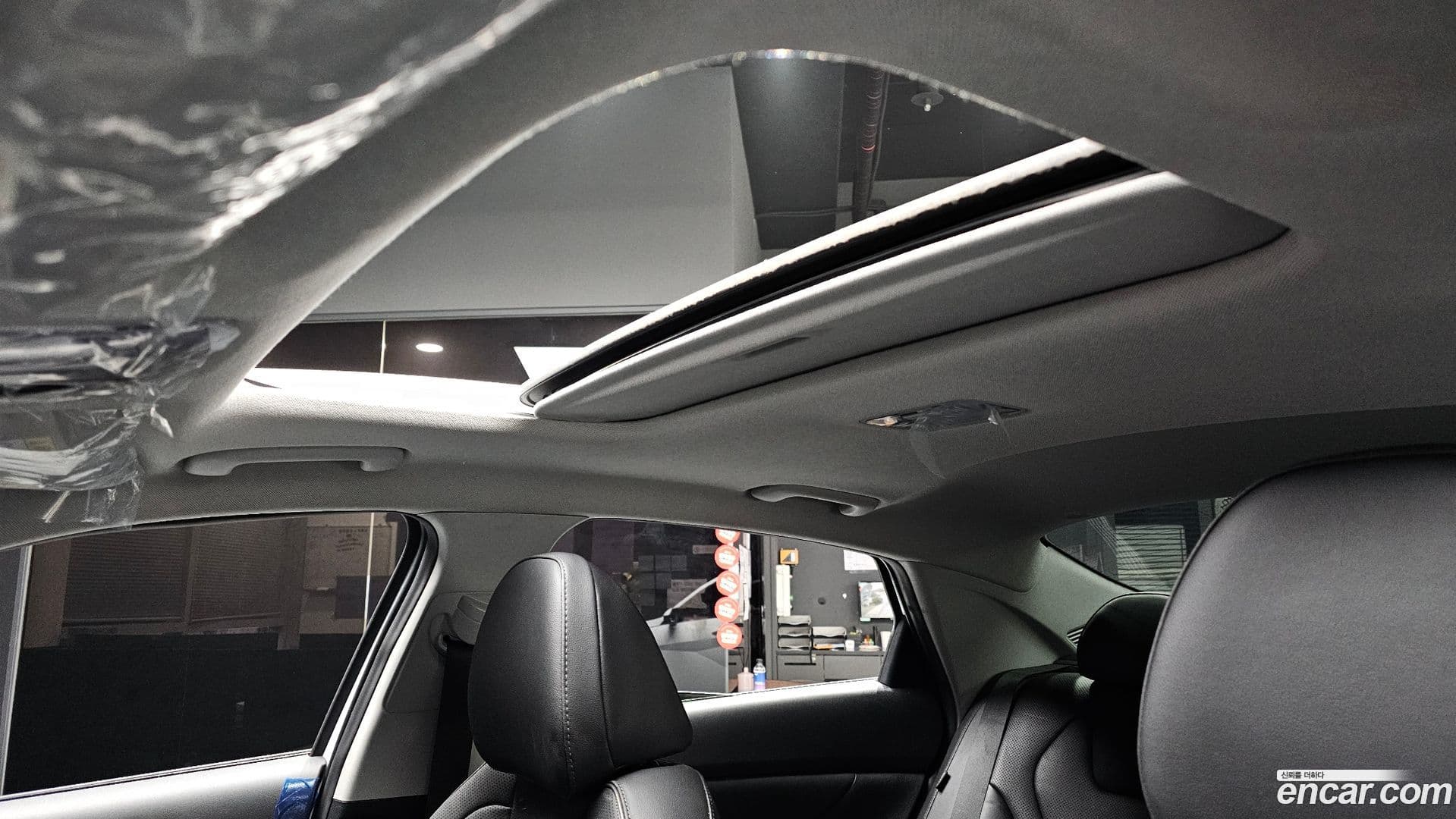 Main__Slider__Photo:AVANTE Hyundai 2023.4-15