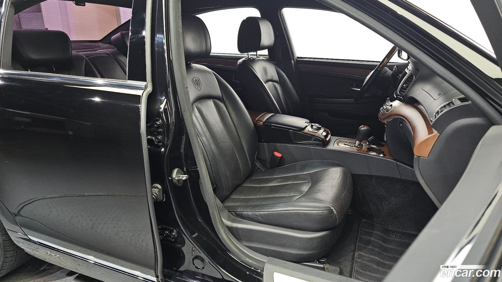 Main__Slider__Photo:Chairman KG_Mobility_Ssangyong 2013.5-9