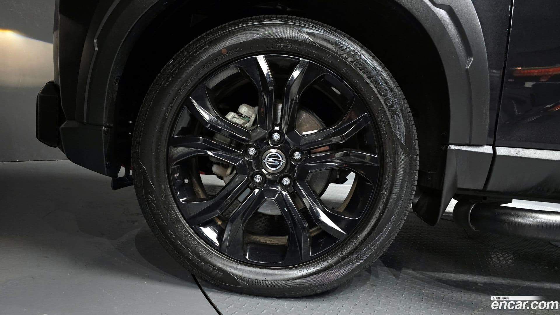 Main__Slider__Photo:Rexton KG_Mobility_Ssangyong 2022.2-4