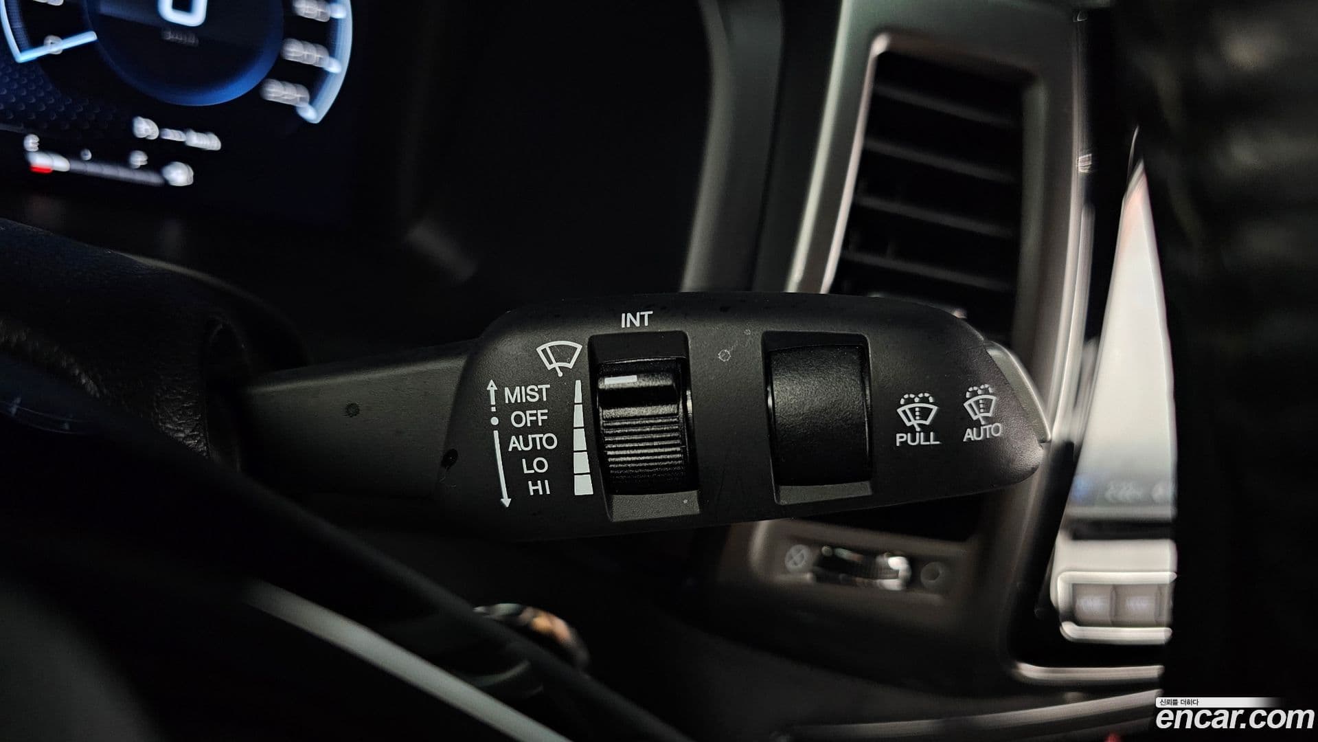 Main__Slider__Photo:Rexton KG_Mobility_Ssangyong 2022.6-13