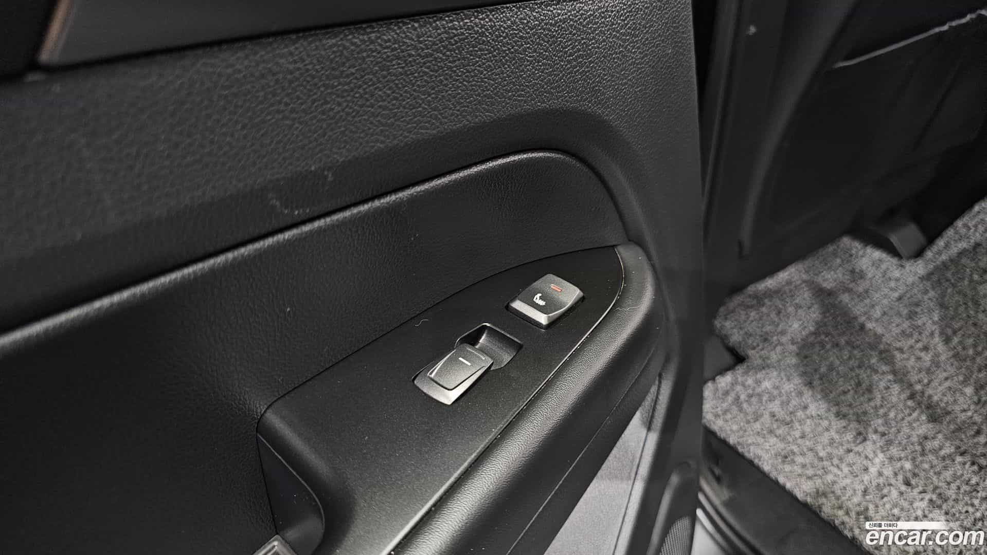 Rexton KG_Mobility_Ssangyong 2022.6-OPTION-023