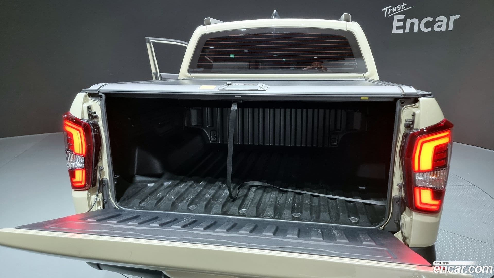 Main__Slider__Photo:Rexton KG_Mobility_Ssangyong 2024.7-19