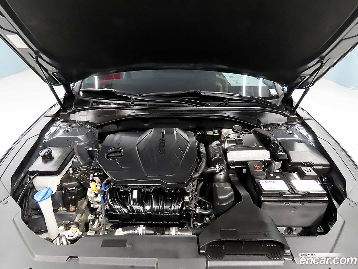 Grandeur Hyundai 2020.3-OPTION-023