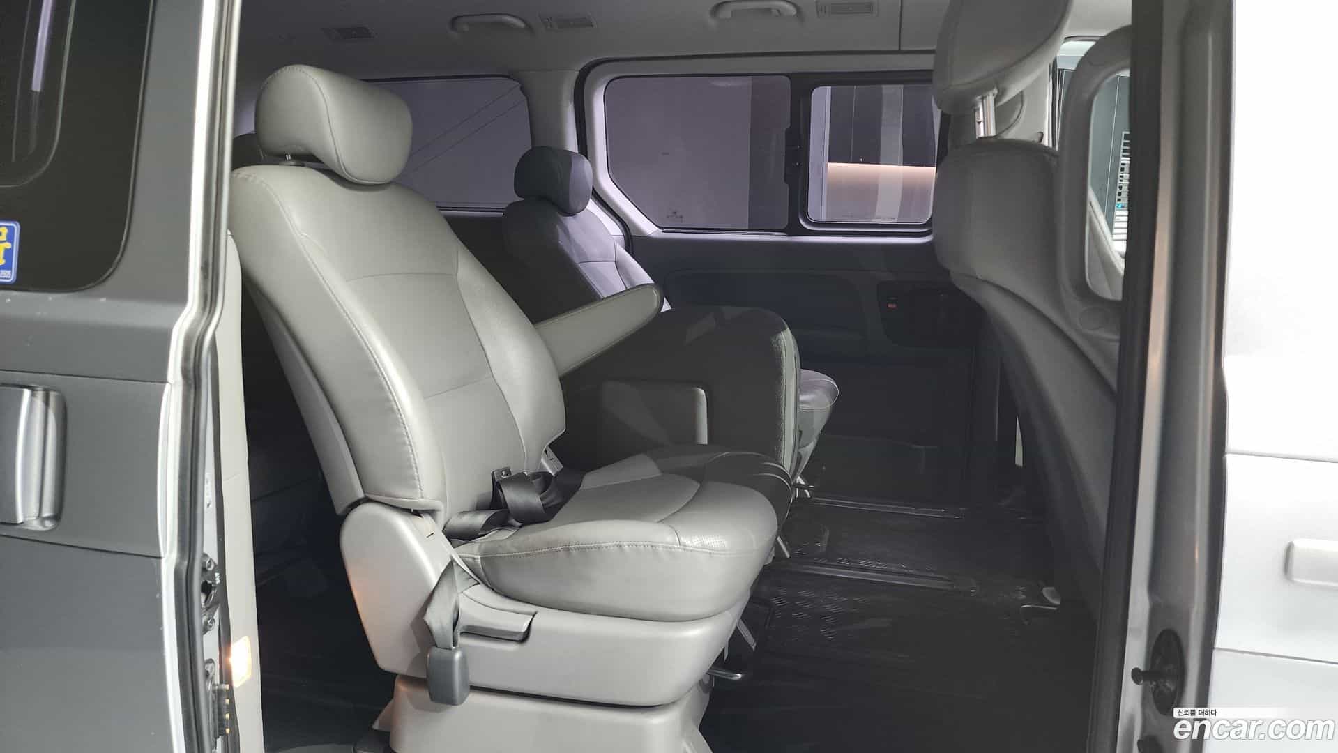 Starex Hyundai 2014.1-OPTION-016