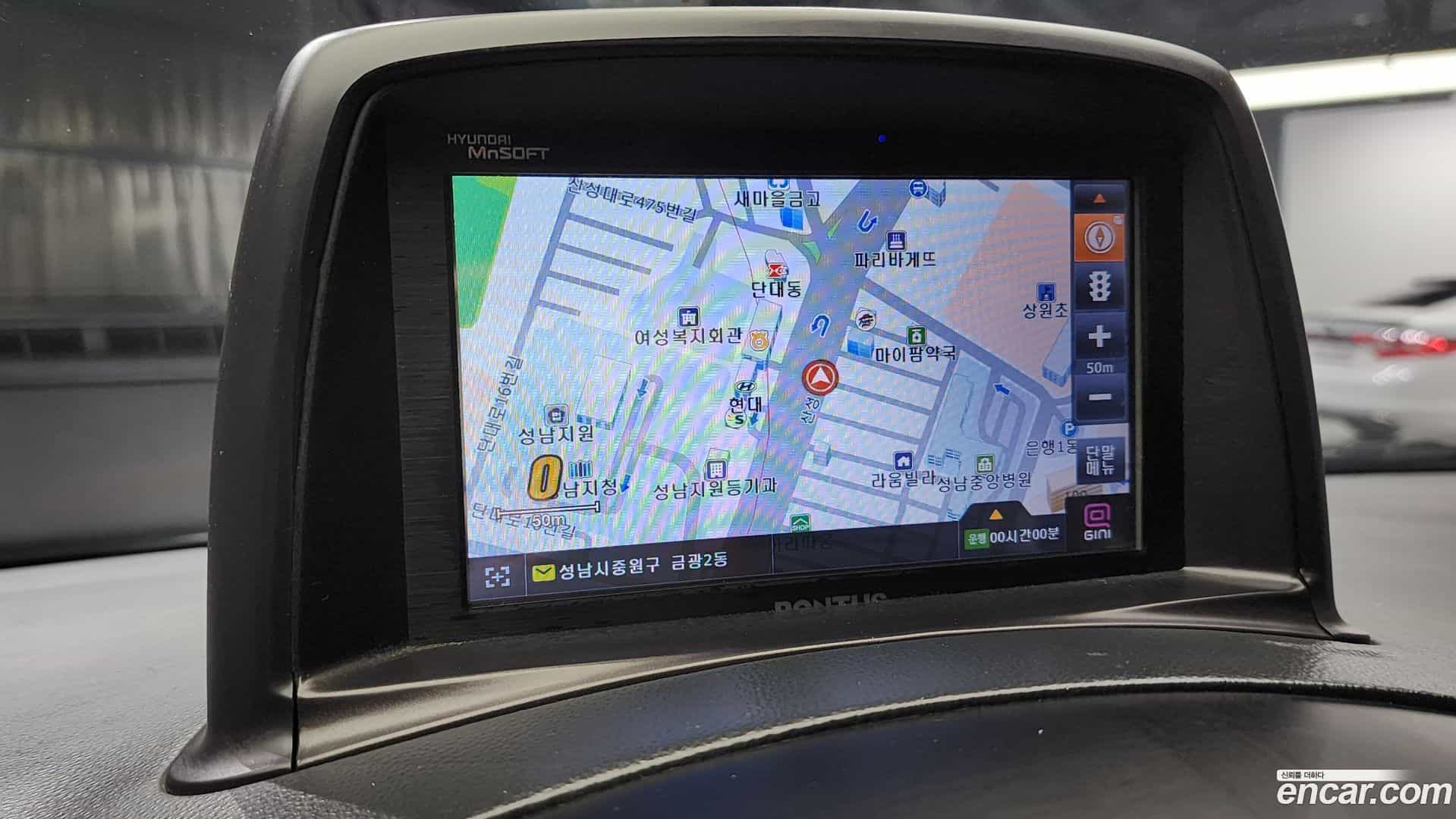 Starex Hyundai 2014.1-OPTION-018