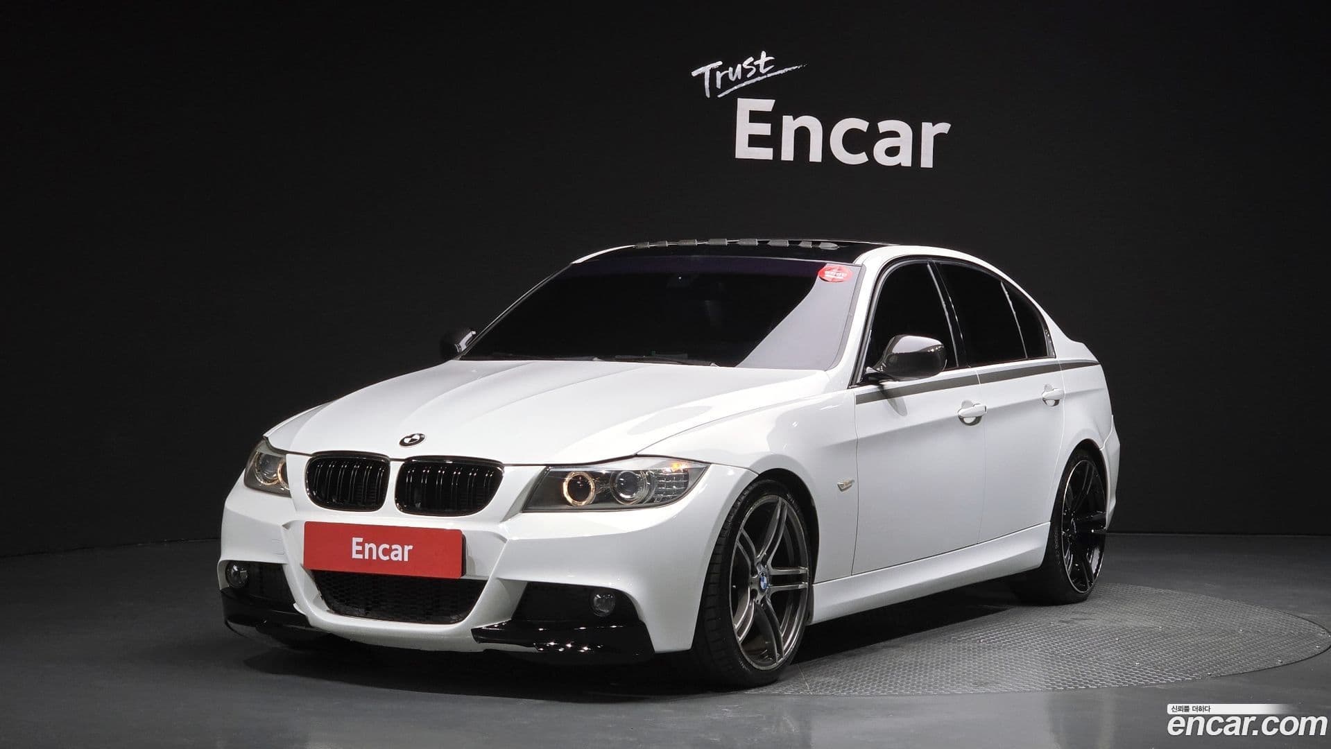 Main__Slider__Photo:3-Series BMW 2011.2-0