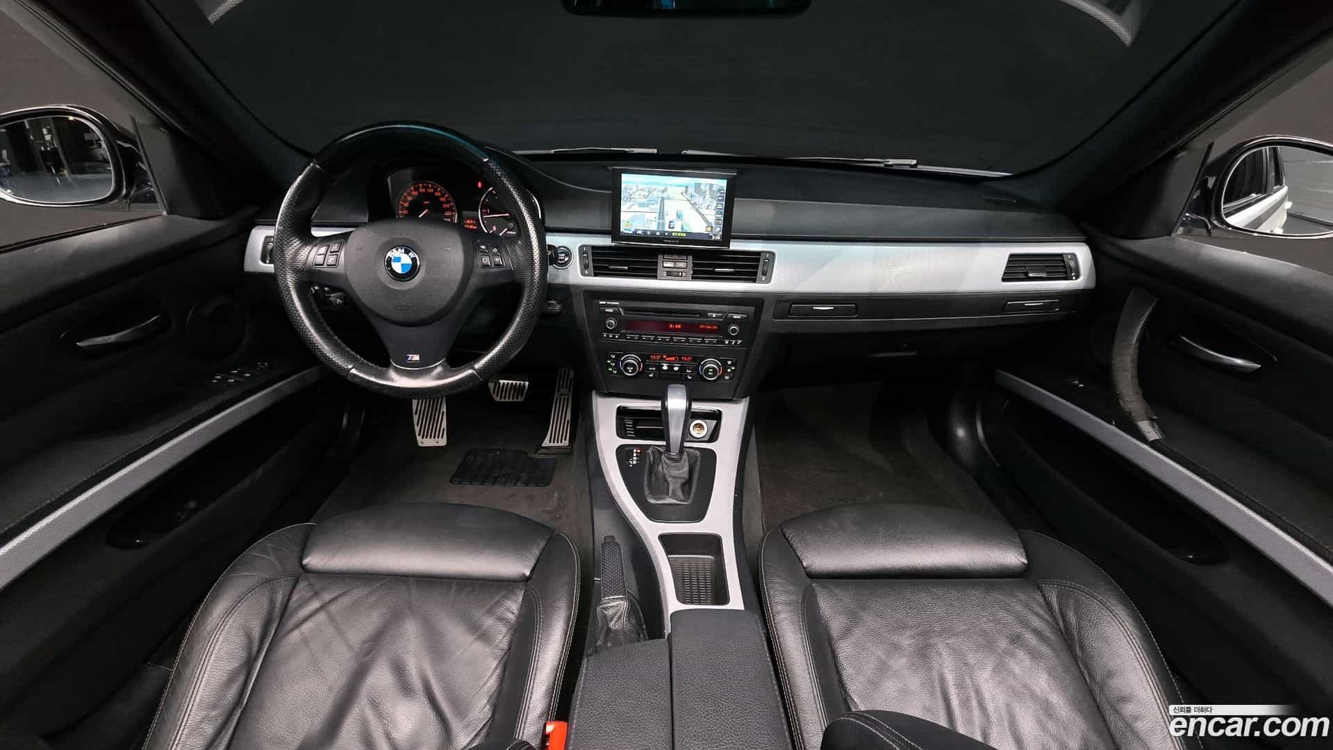 3-Series BMW 2011.2-INNER-007