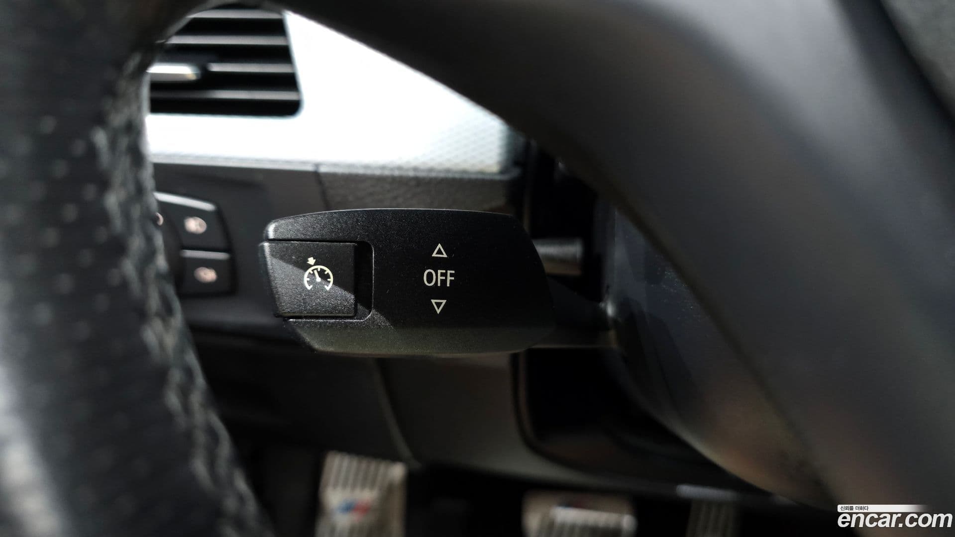 Main__Slider__Photo:3-Series BMW 2011.2-17