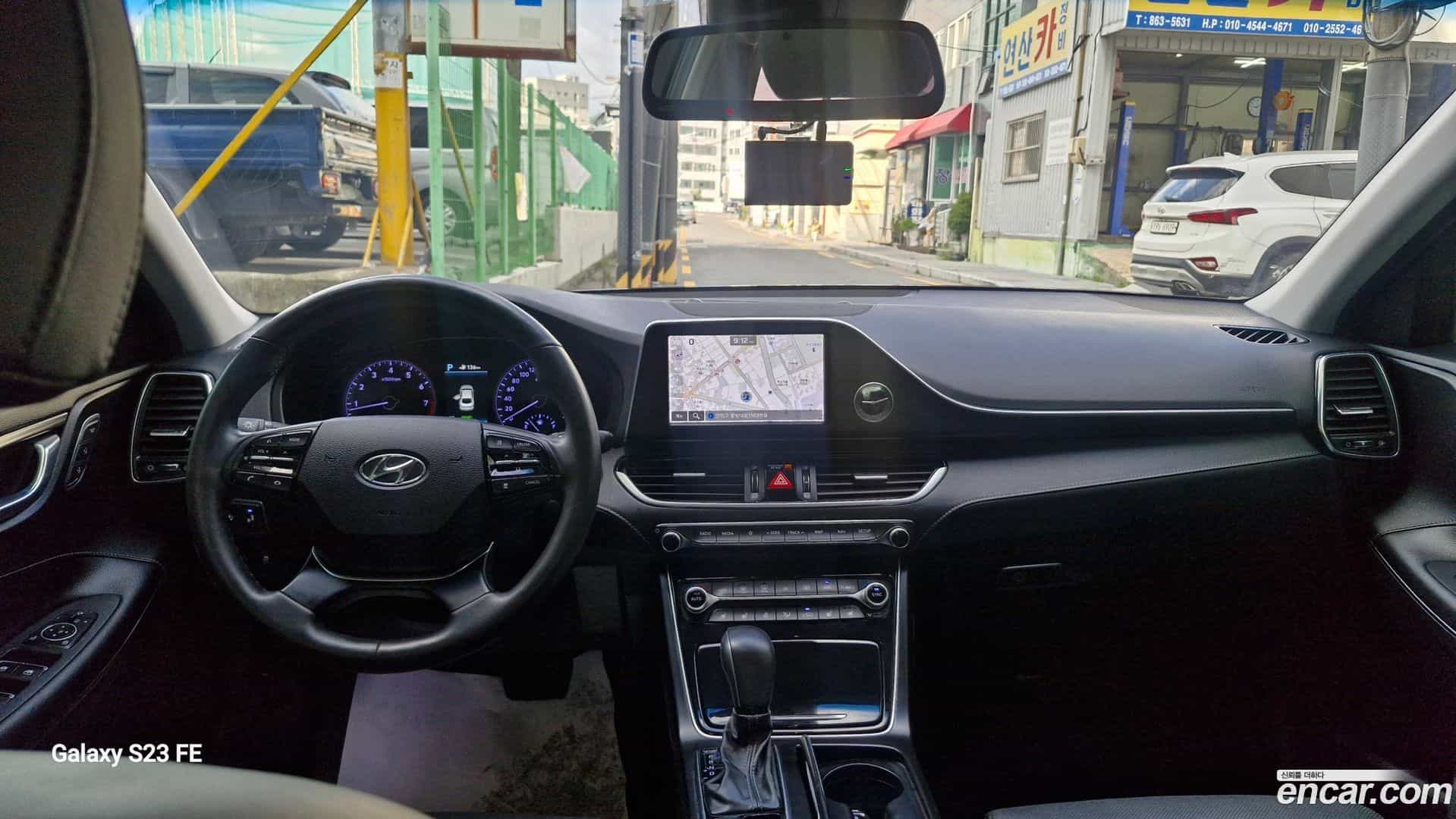 Grandeur Hyundai 2017.2-INNER-009