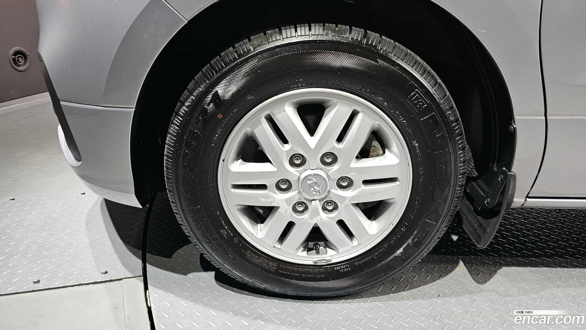 Starex Hyundai 2019.4-OUTER-005