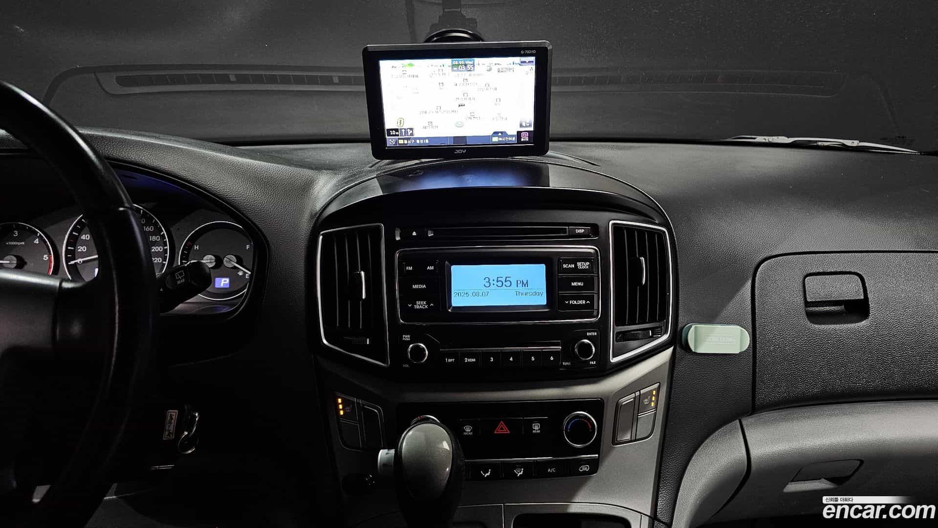 Starex Hyundai 2019.4-OPTION-019