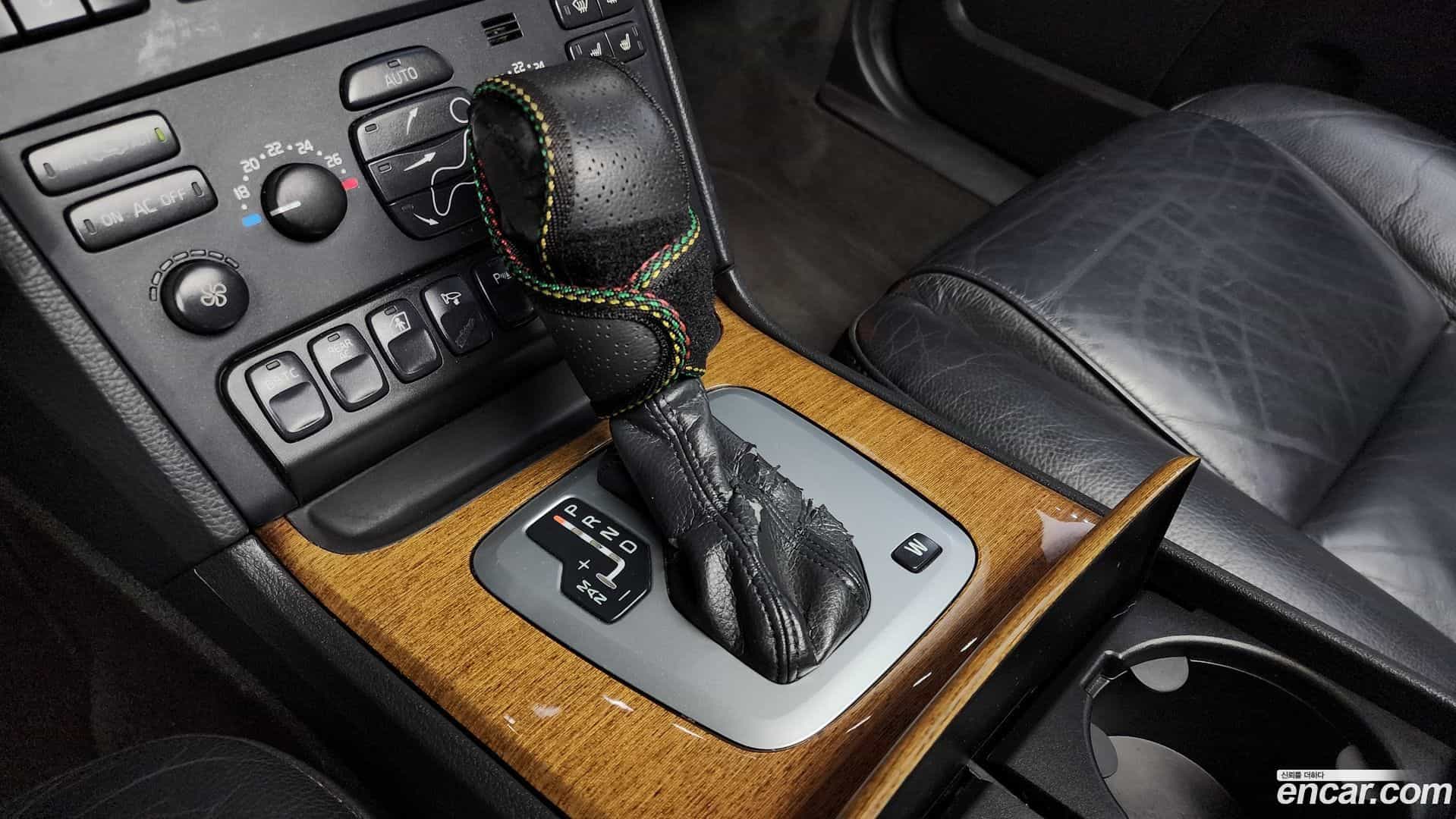 XC90 Volvo 2006.7-INNER-009